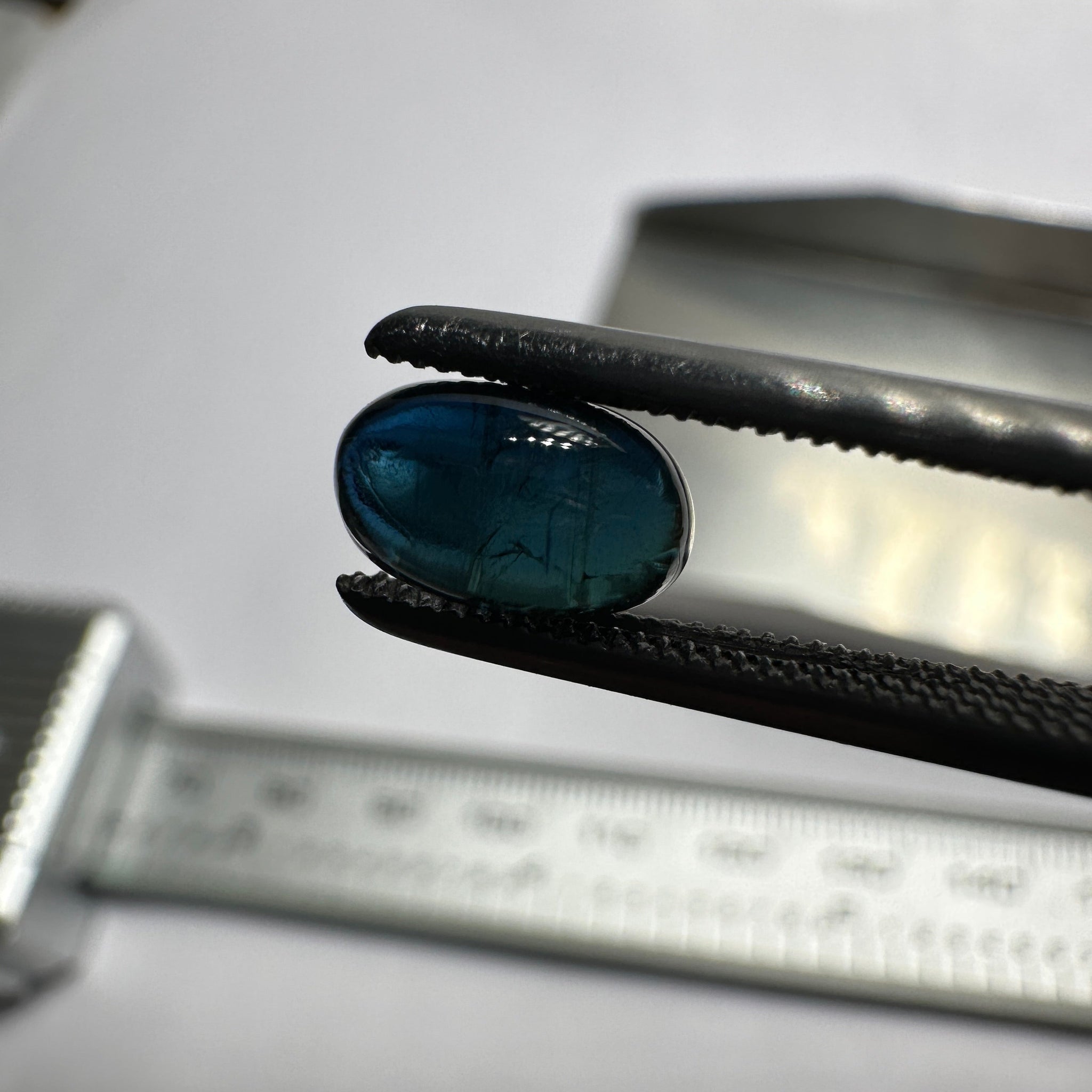 1.80Ct Sapphire Cabochon Kenya. Untreated Unheated. Can Be Used As Is Or Facet It Into A Cut Stone.