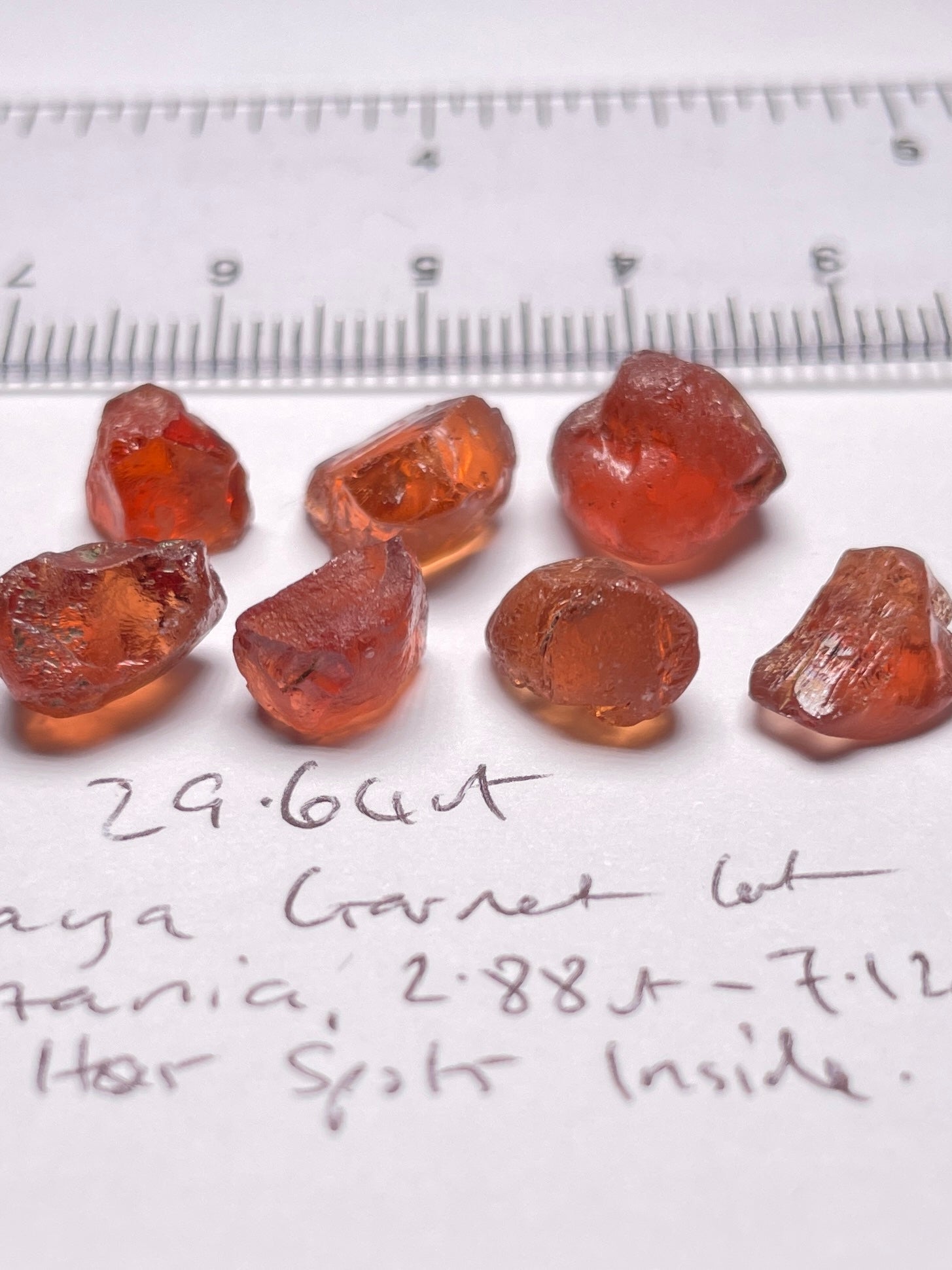 29.64Ct Malaya Garnet Lot Has Spots Inside Tanzania. 2.88Ct To 7.12Ct