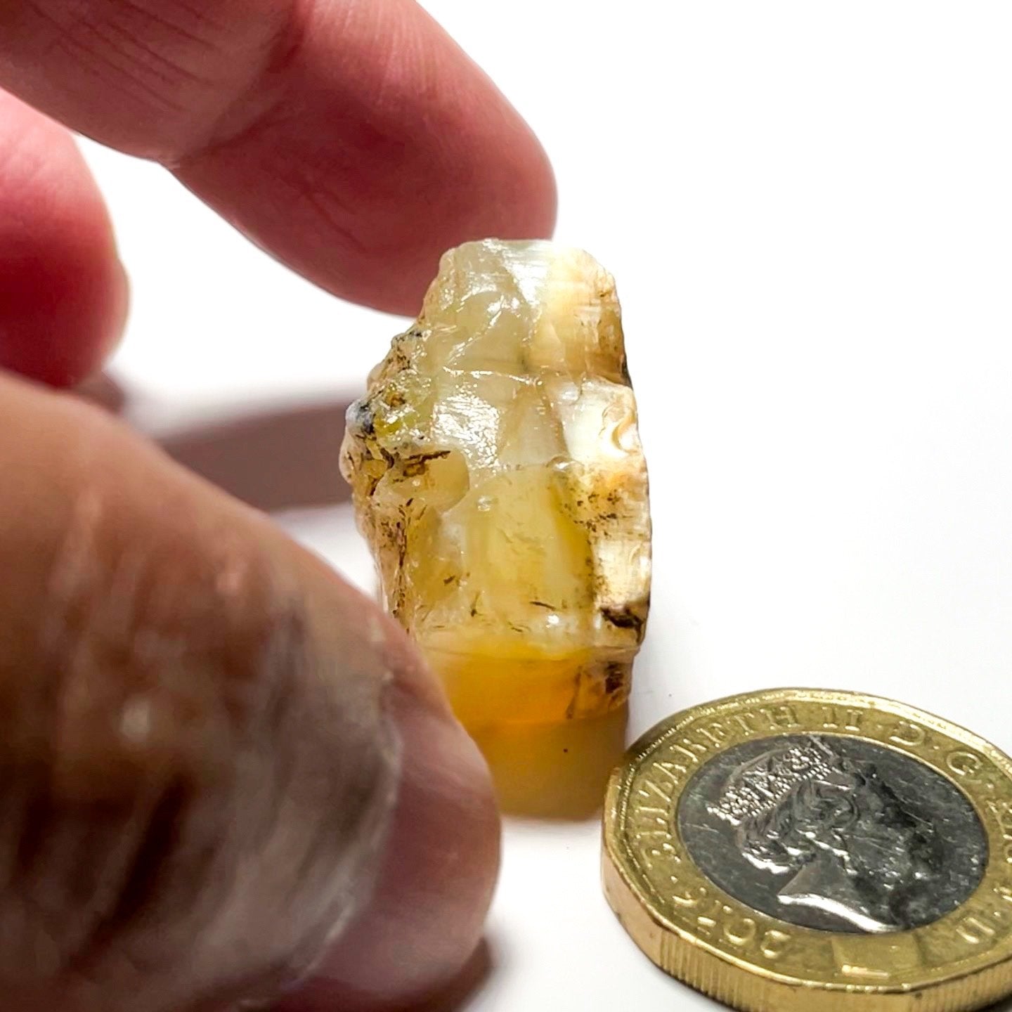 51.31Ct Opal Tanzania Untreated Unheated From A 1999 Deposit Chatoyant (Pearly Cats-Eye Effect)