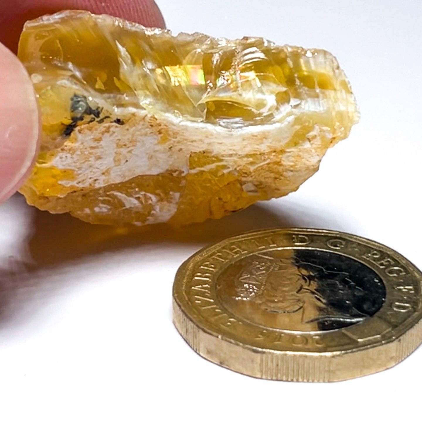 46.74Ct Opal Tanzania Untreated Unheated From A 1999 Deposit Chatoyant (Pearly Cats-Eye Effect)