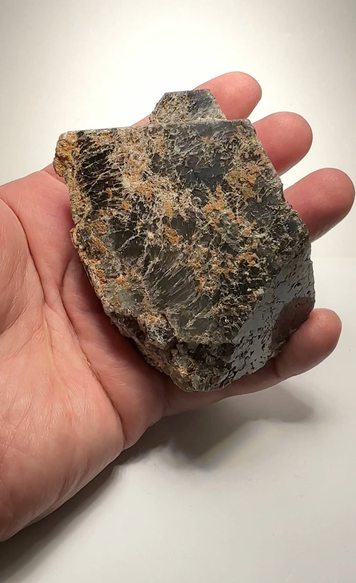 389Gm Massive Black Spinel Crystal From Mahenge In Tanzania. 389.00Gm / 1945Ct Untreated Unheated.