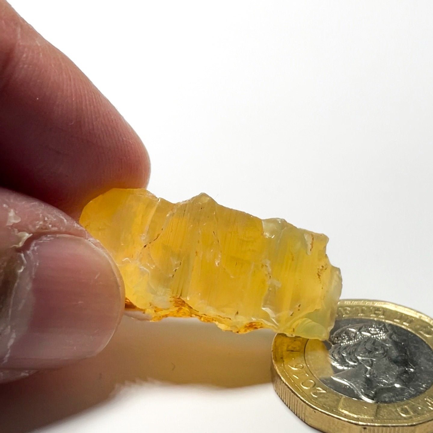 29.26Ct Opal Tanzania Untreated Unheated From A 1999 Deposit Chatoyant (Pearly Cats-Eye Effect)