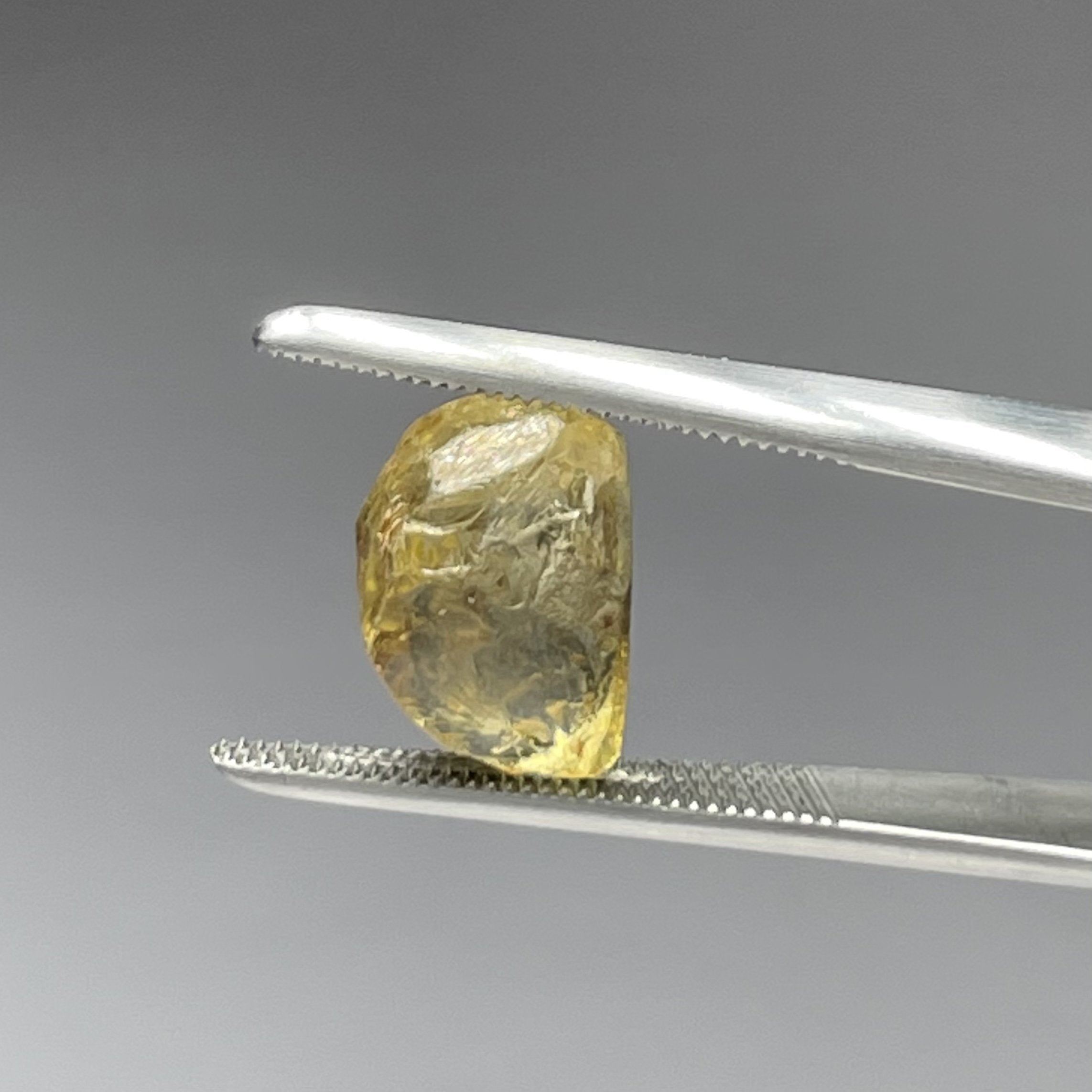 5.33Ct Yellow Tourmaline Crystal Vvs-If Tanzania Untreated Unheated. 11 X 7 6Mm