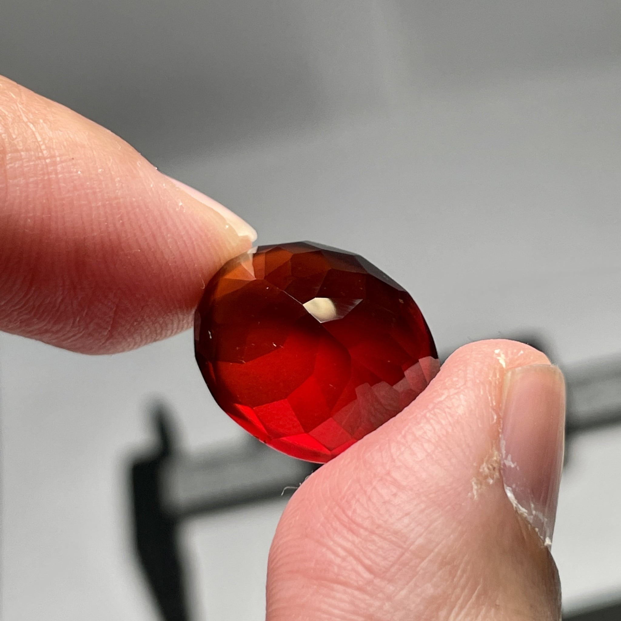 22.88Ct Hessonite Garnet Tanzania Untreated Unheated. 19 X 14 9.1 Mm. Use Either Side.