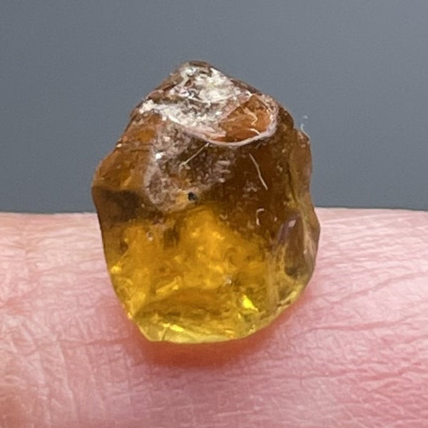 2.37Ct Tourmaline Tanzania Vs(Very Tiny Black Spot Inside) Unheated Untreated.