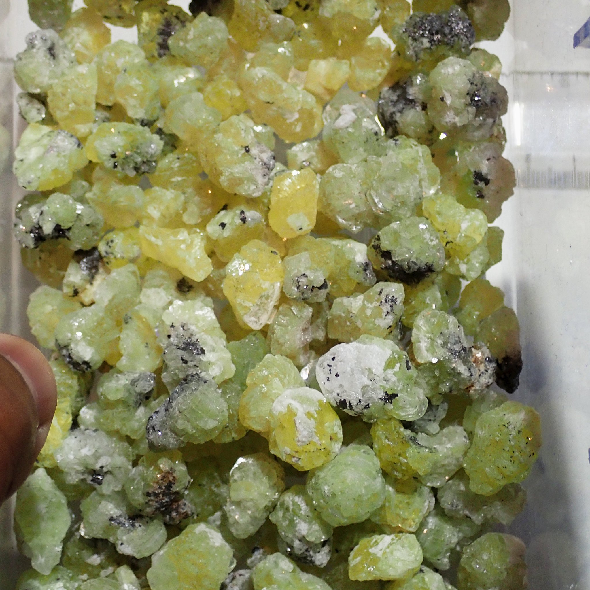 5Ct-17Ct Prehinite Crystals Merelani Tanzania. @$10 Per Stone You Are Buying One On Random