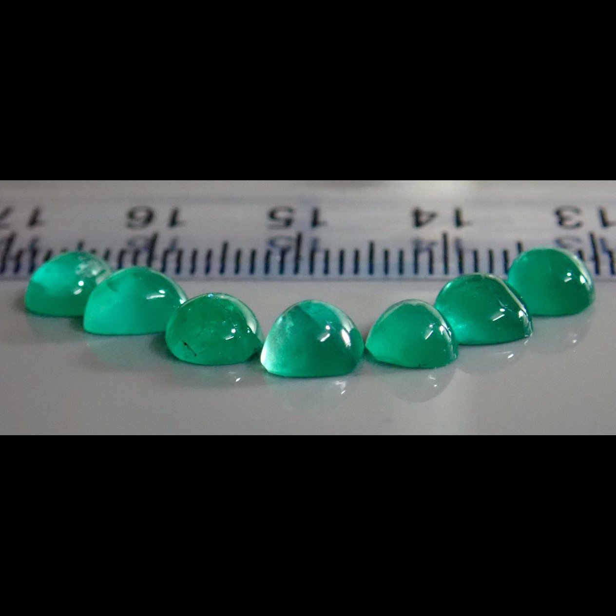 6.67ct Emerald Lot, Tanzania (near Zambia border, almost identical to Zambian material) Untreated Unheated NO OIL. 0.79ct-1.03ct-Gems Of East Africa