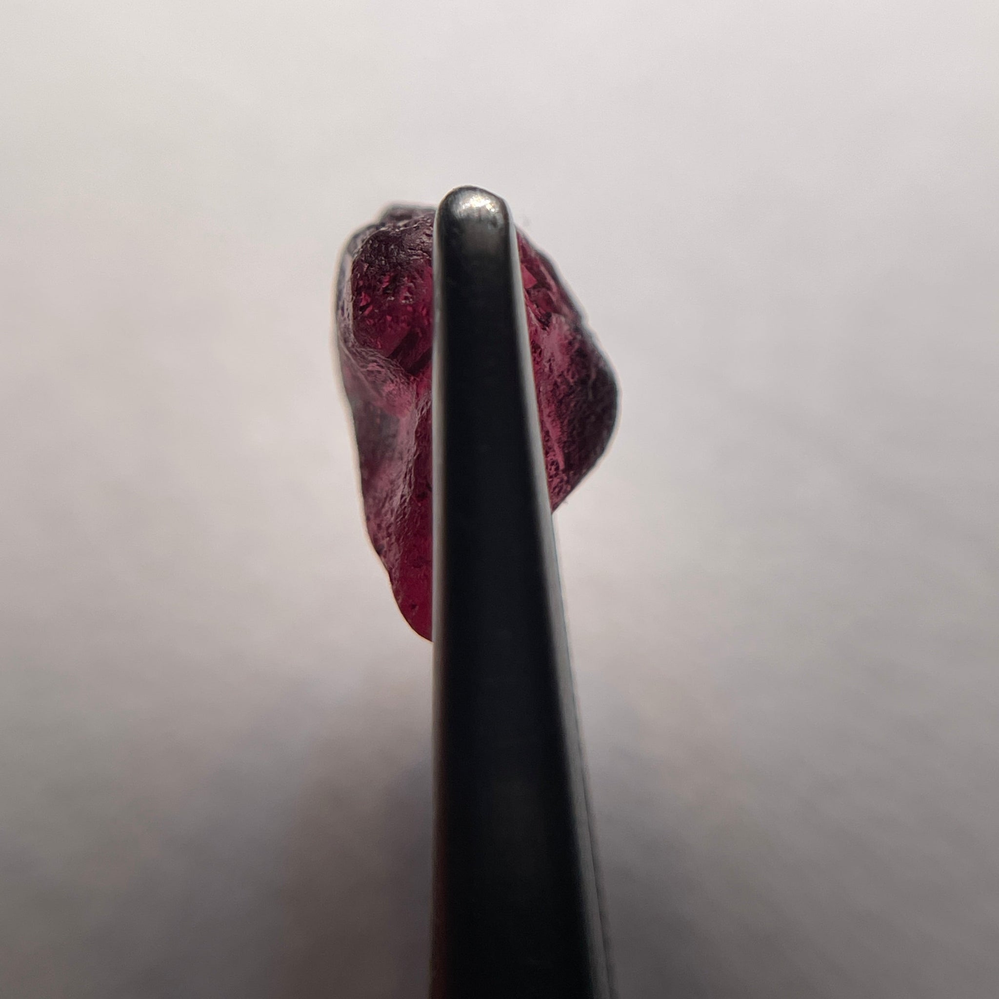3.57Ct Tanzanian Garnet Untreated Unheated. Vvs-If