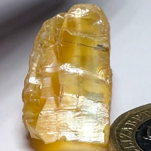27.18Ct Opal Tanzania Untreated Unheated From A 1999 Deposit Chatoyant (Pearly Cats-Eye Effect)