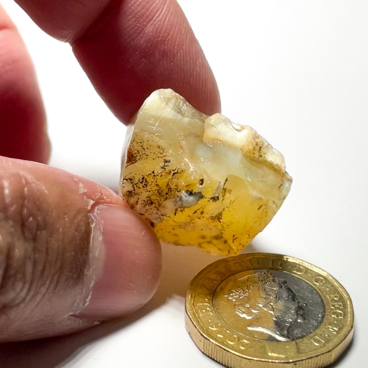 51.31Ct Opal Tanzania Untreated Unheated From A 1999 Deposit Chatoyant (Pearly Cats-Eye Effect)