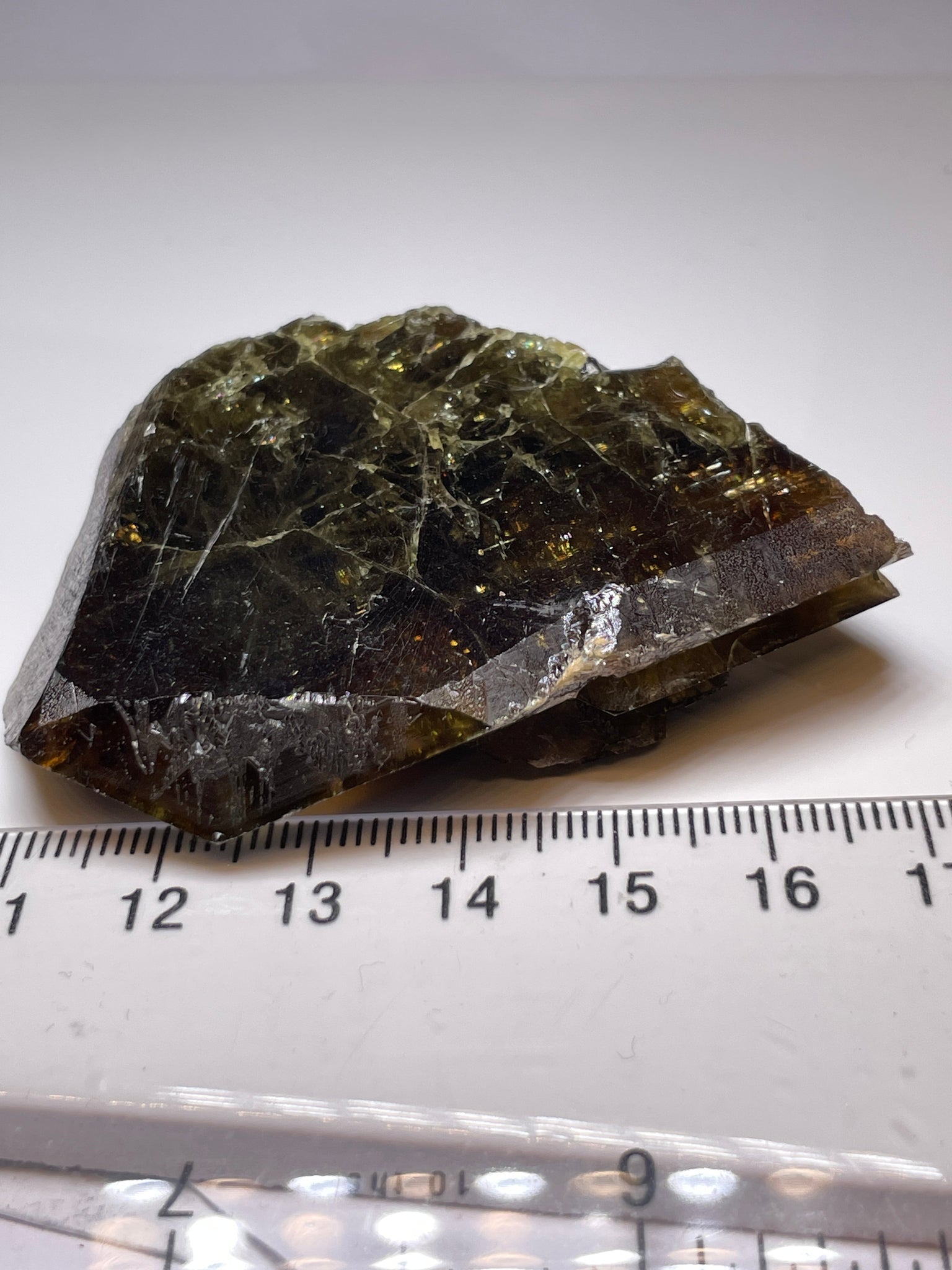 371.5Ct / 74.30Gm Tanzanian Sphene Crystal Untreated Unheated. 64.8 X 41.0 18.1Mm Very High End