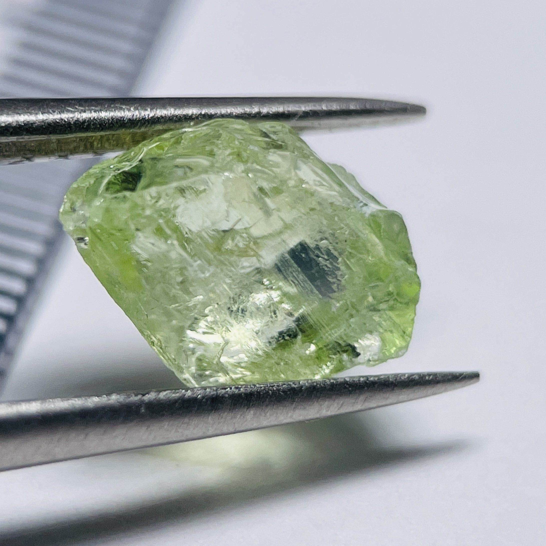 2.66Ct Diopside Tanzania. Untreated Unheated. Slightly Included