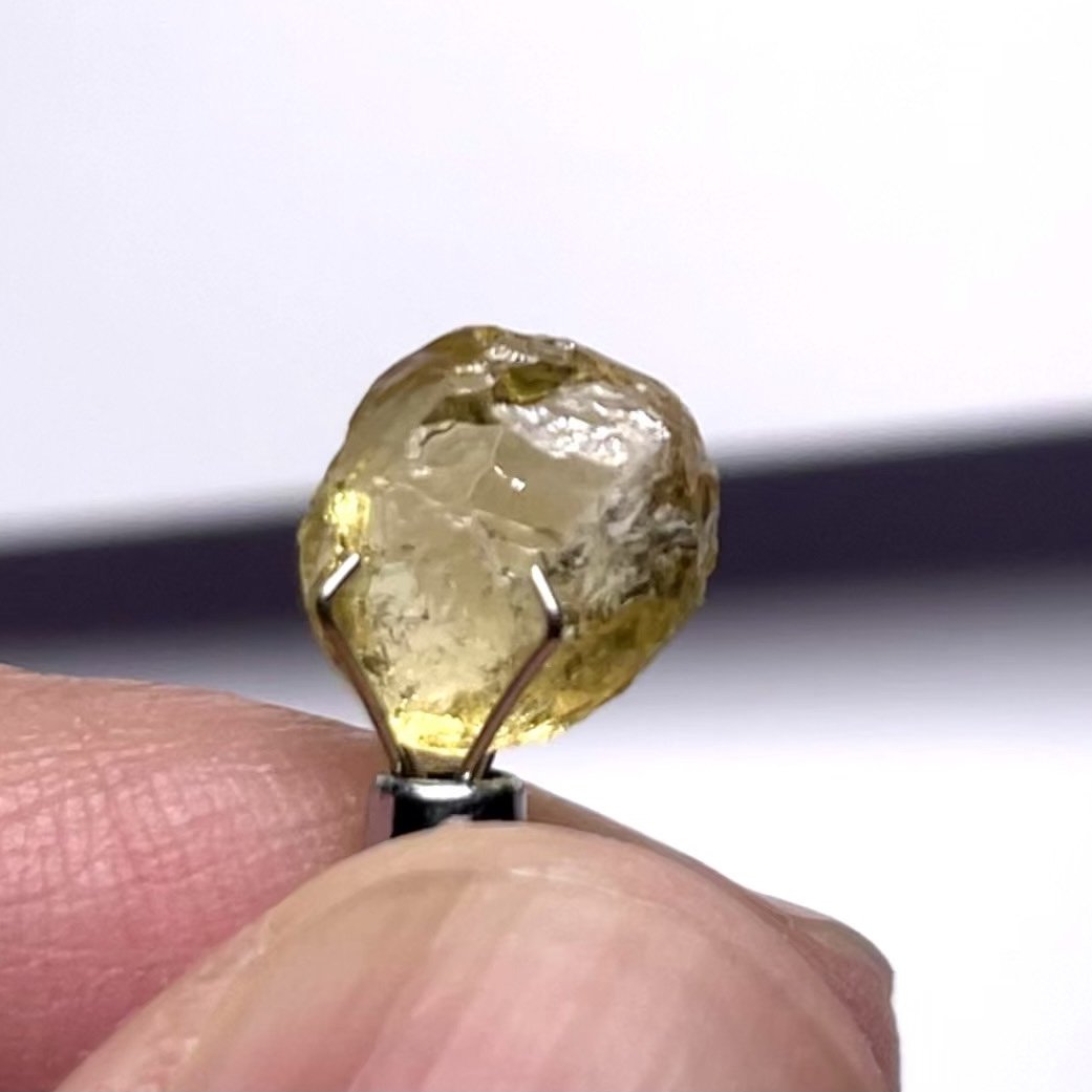 3.88Ct Yellow Tourmaline Crystal Vvs-If Tanzania Untreated Unheated. 9 X 8 5Mm