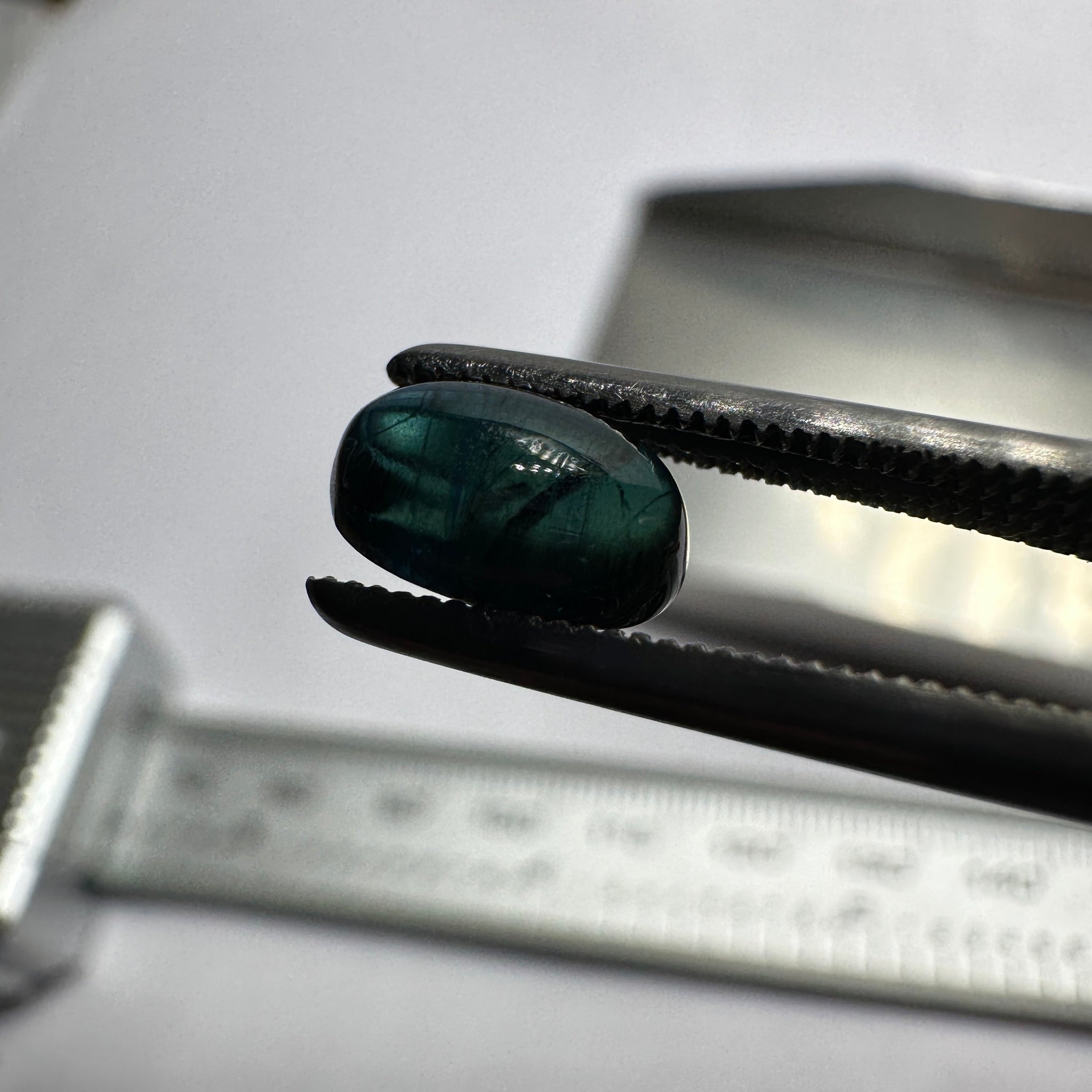 1.80Ct Sapphire Cabochon Kenya. Untreated Unheated. Can Be Used As Is Or Facet It Into A Cut Stone.