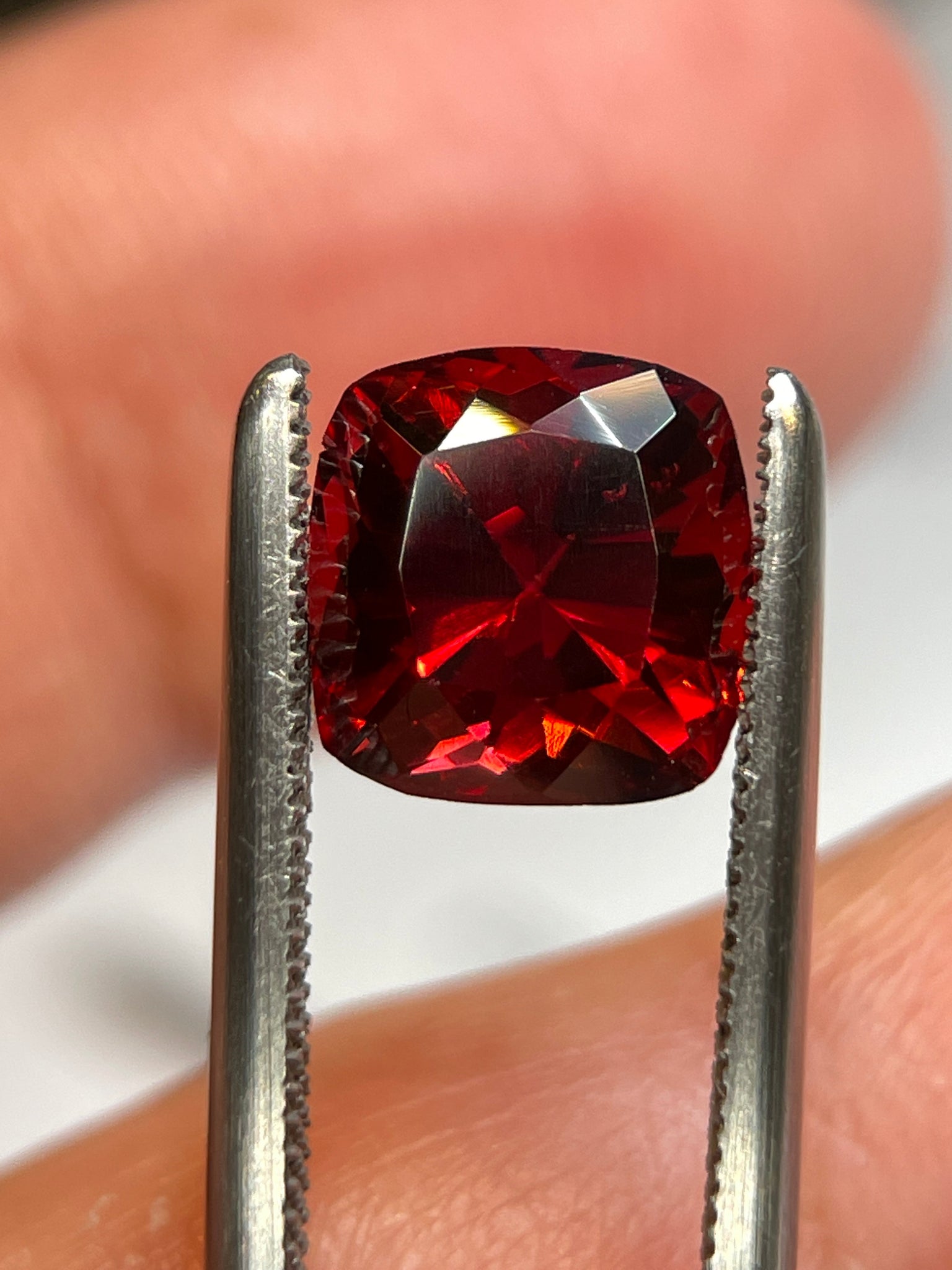 3.35Ct Malaya Garnet. Tanzania. Untreated Unheated