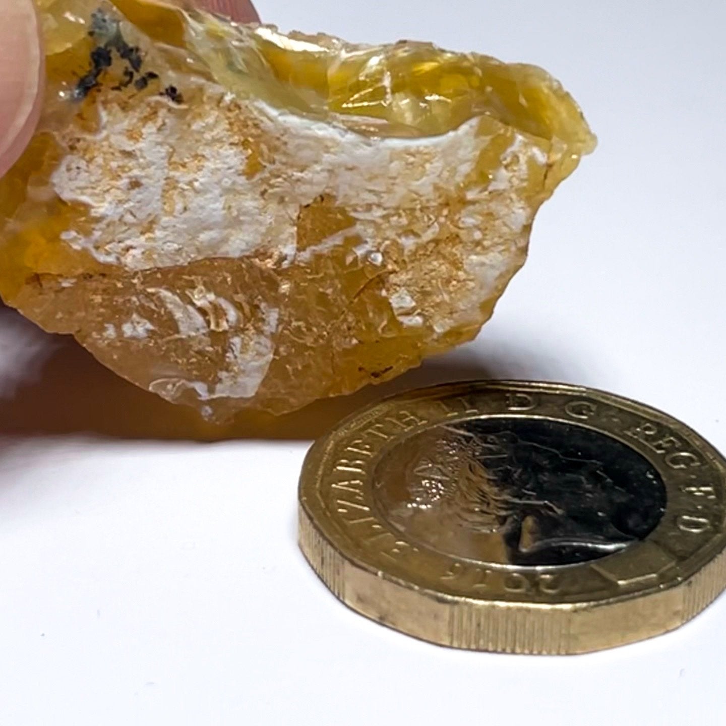 46.74Ct Opal Tanzania Untreated Unheated From A 1999 Deposit Chatoyant (Pearly Cats-Eye Effect)