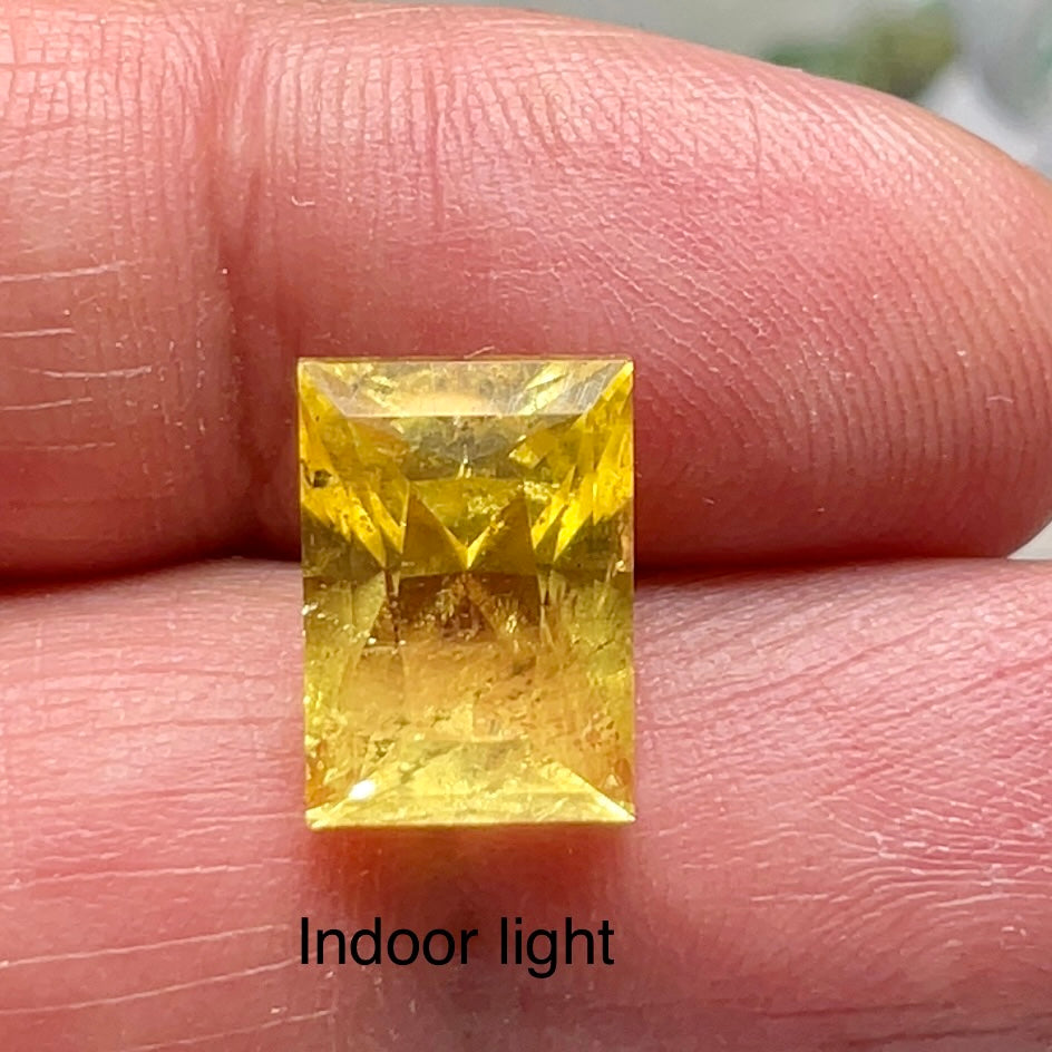 8.035Ct Vivid Intense Yellow Golden Danburite Tanzania Untreated Unheated. Slightly Included. Super