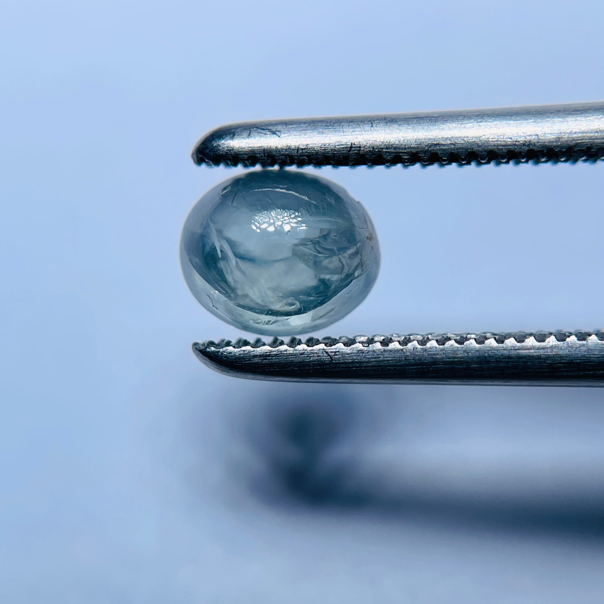 0.88Ct Alexandrite Lake Manyara Tanzania. Untreated Unheated.