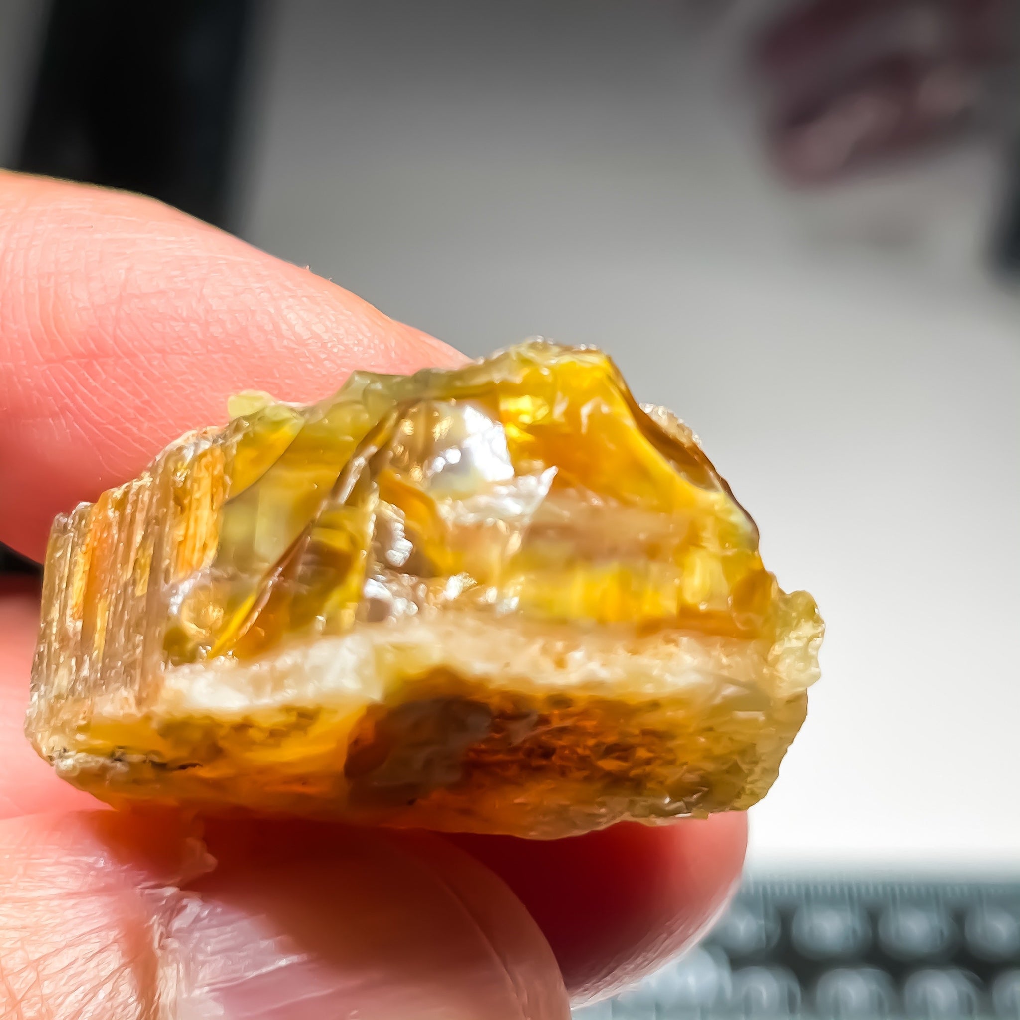 52.82Ct Opal Tanzania Untreated Unheated From A 1999 Deposit Chatoyant (Cats-Eye Effect) Has An