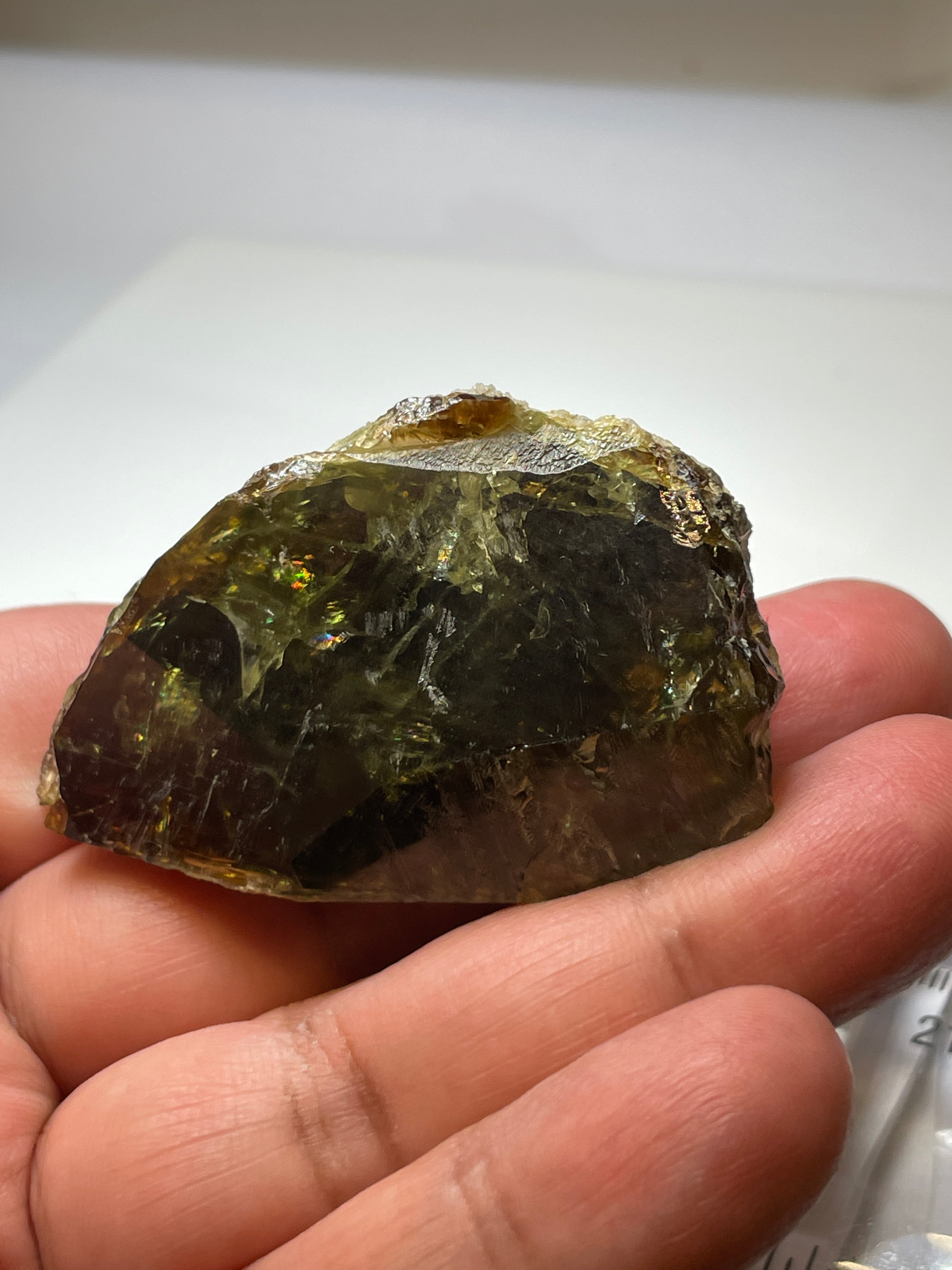 347.00Ct / 69.40Gm Tanzanian Sphene Crystal Untreated Unheated. 58.1 X 31.3 30.3Mm Very High End