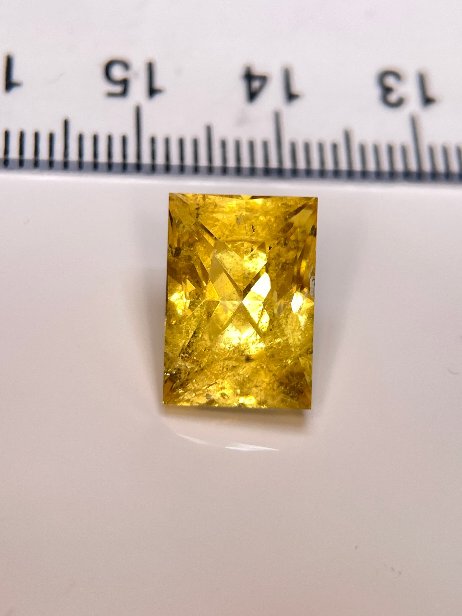 8.035Ct Vivid Intense Yellow Golden Danburite Tanzania Untreated Unheated. Slightly Included. Super