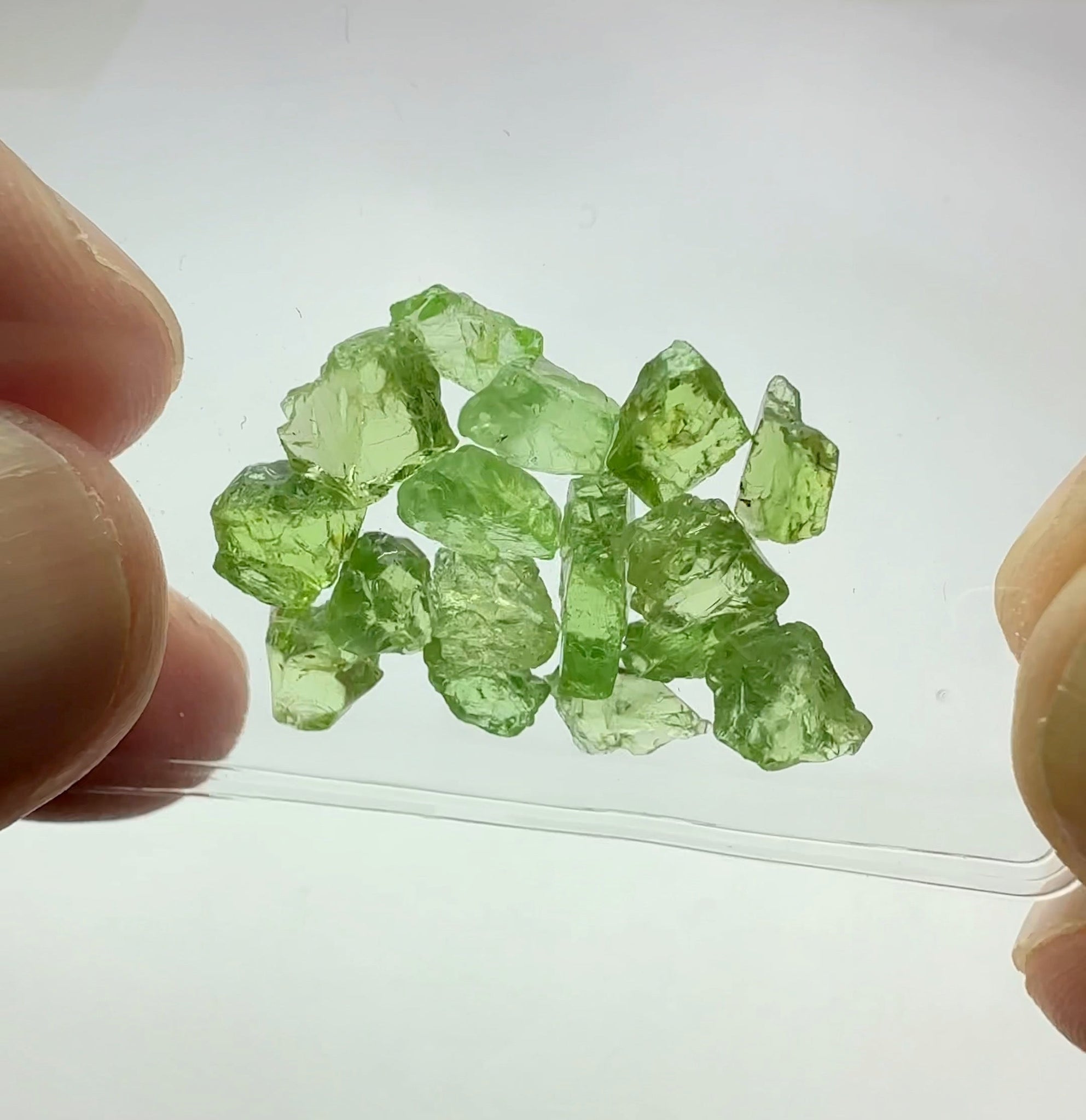 14.57Ct Tsavorite Rough Melee Size 0.32Ct - 1.39Ct