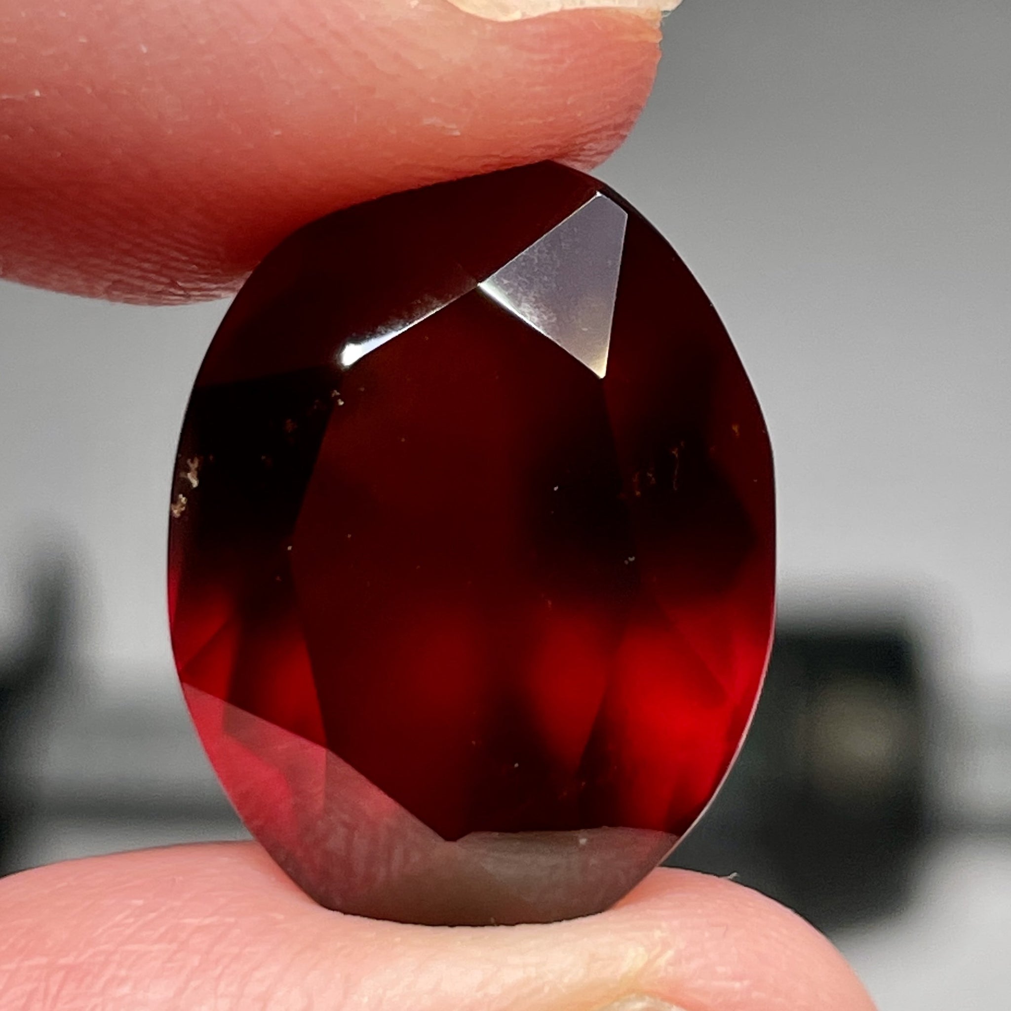 22.88Ct Hessonite Garnet Tanzania Untreated Unheated. 19 X 14 9.1 Mm. Use Either Side.