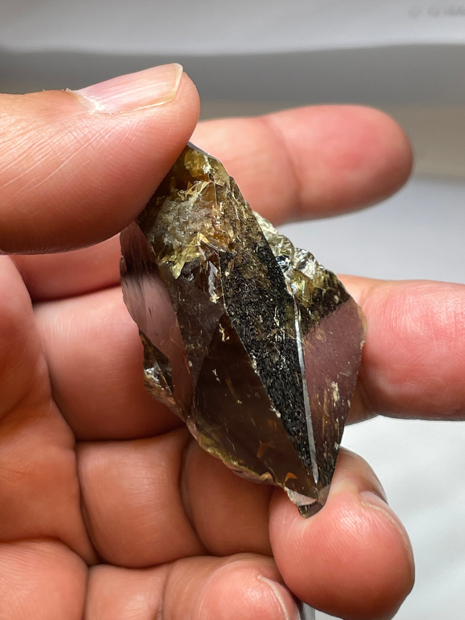 241.59Ct / 43.31Gm Tanzanian Sphene Crystal Untreated Unheated. Very High End Ultra Rare