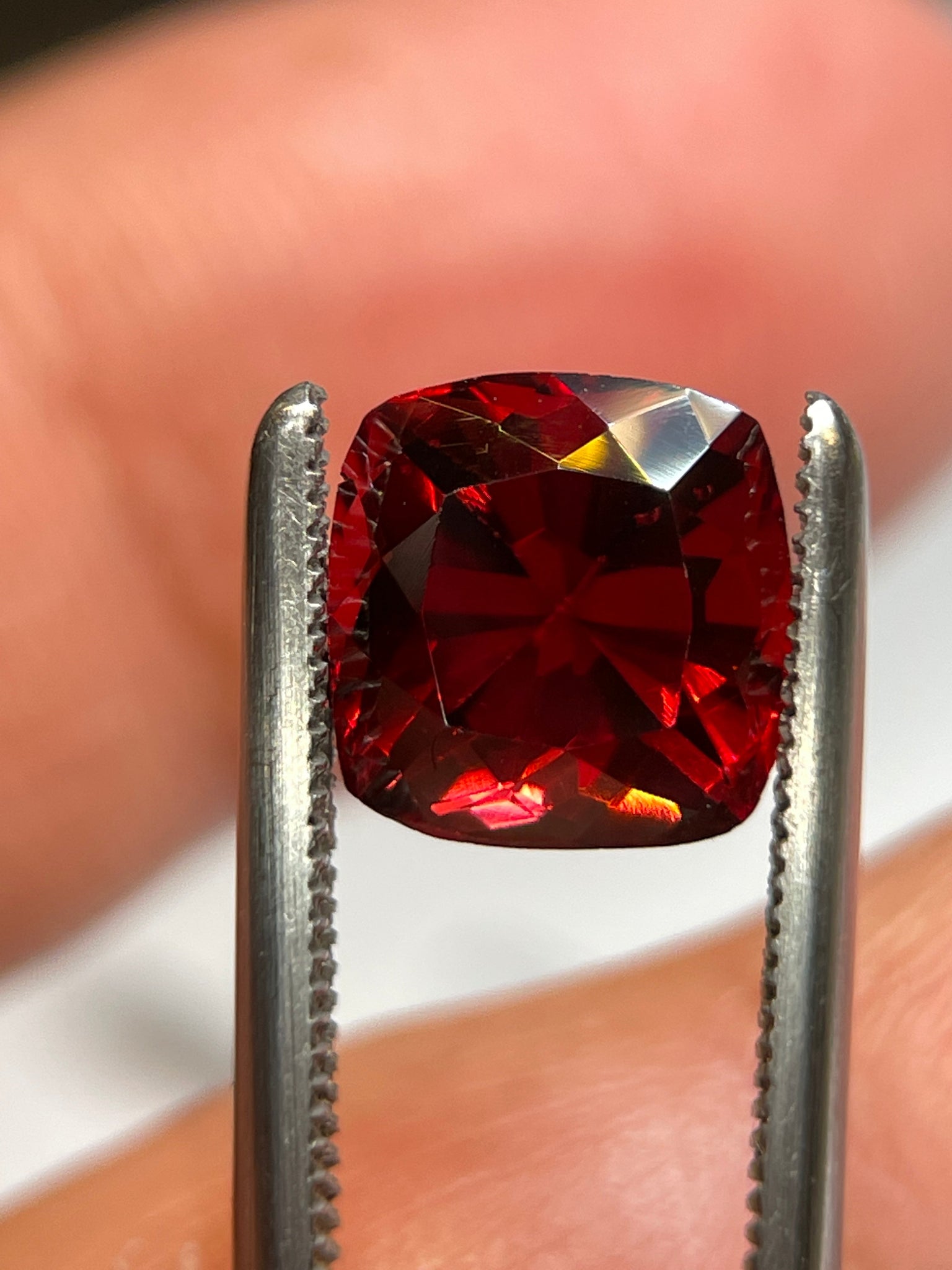 3.35Ct Malaya Garnet. Tanzania. Untreated Unheated