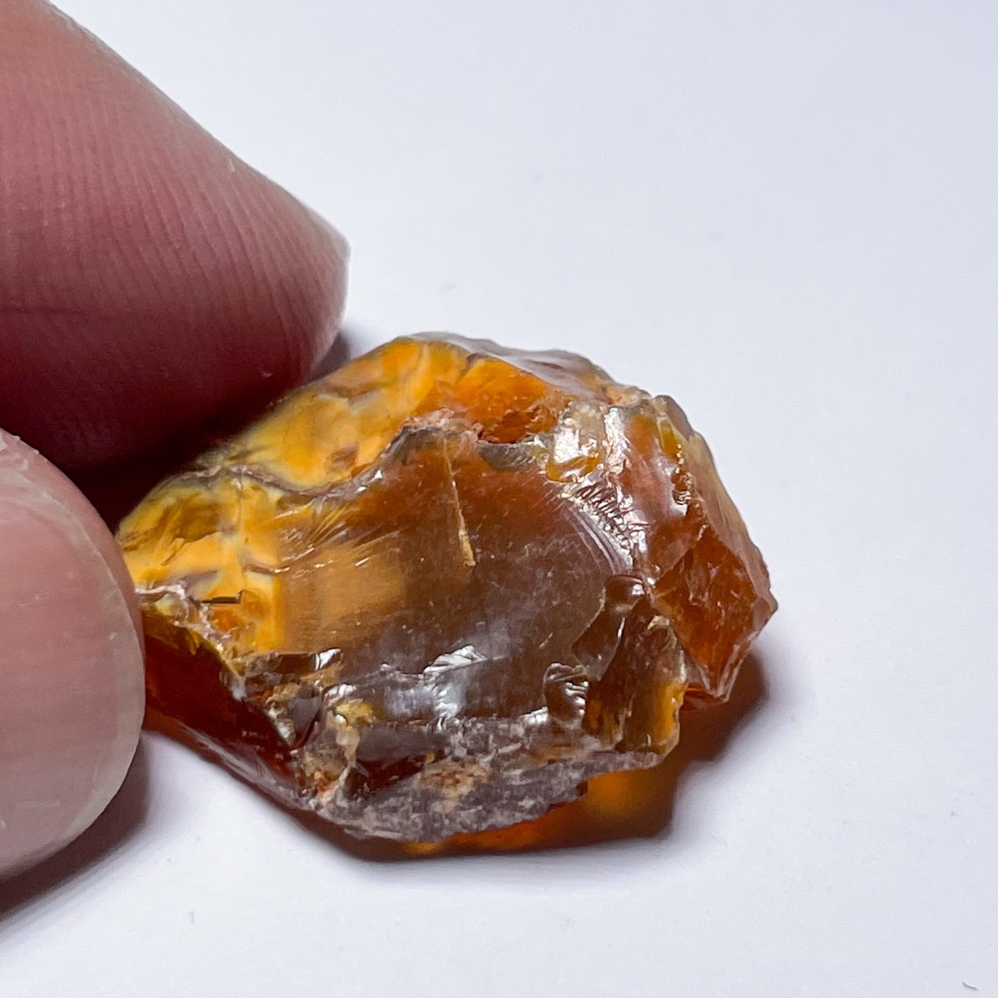 19.34Ct Opal Tanzania Untreated Unheated From A 1999 Deposit Chatoyant (Cats-Eye Effect) Has An