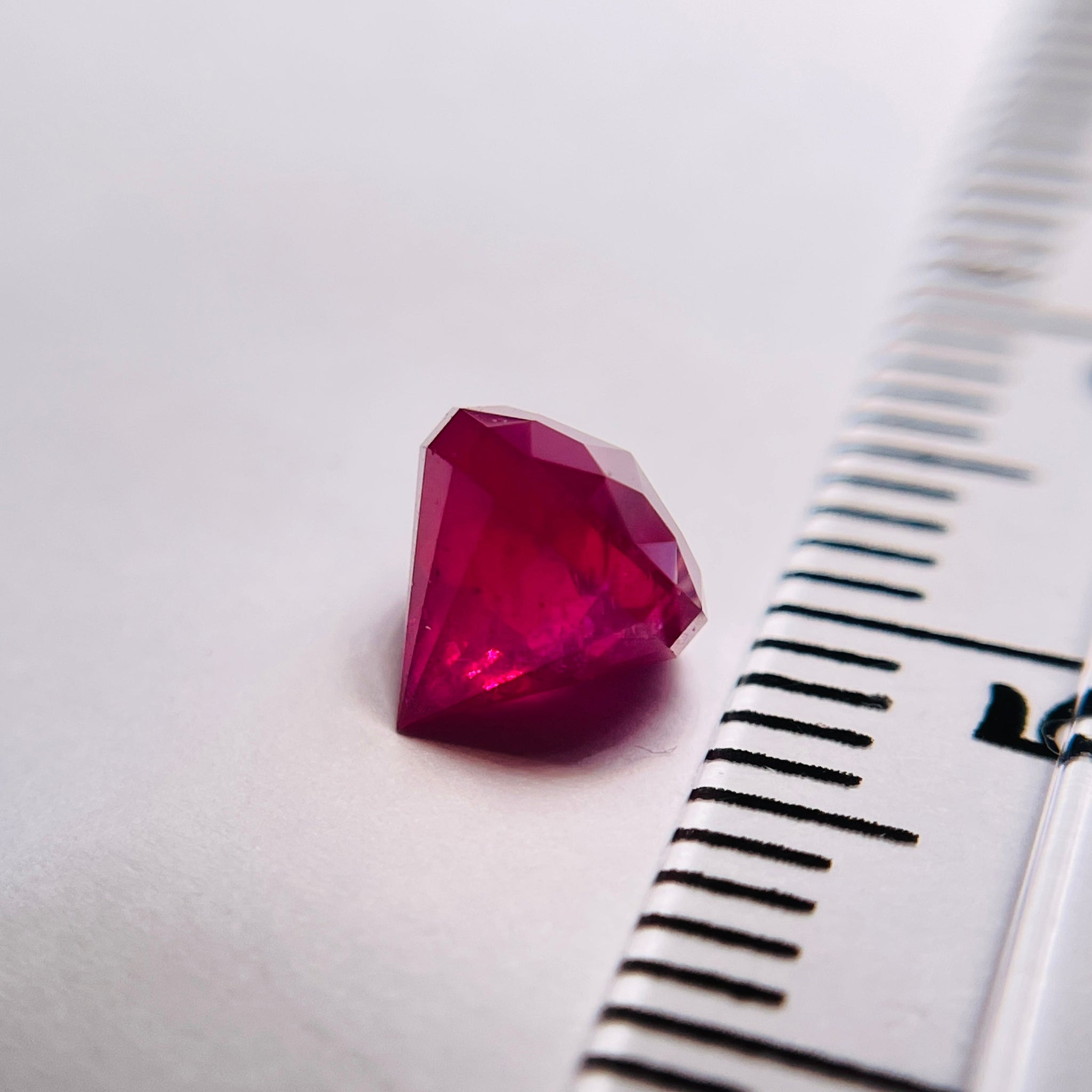 1.475Ct Winza Ruby Tanzania Untreated Unheated. 5.7Mm X 6.1Mm Precision Custom Cut Buy Us In London