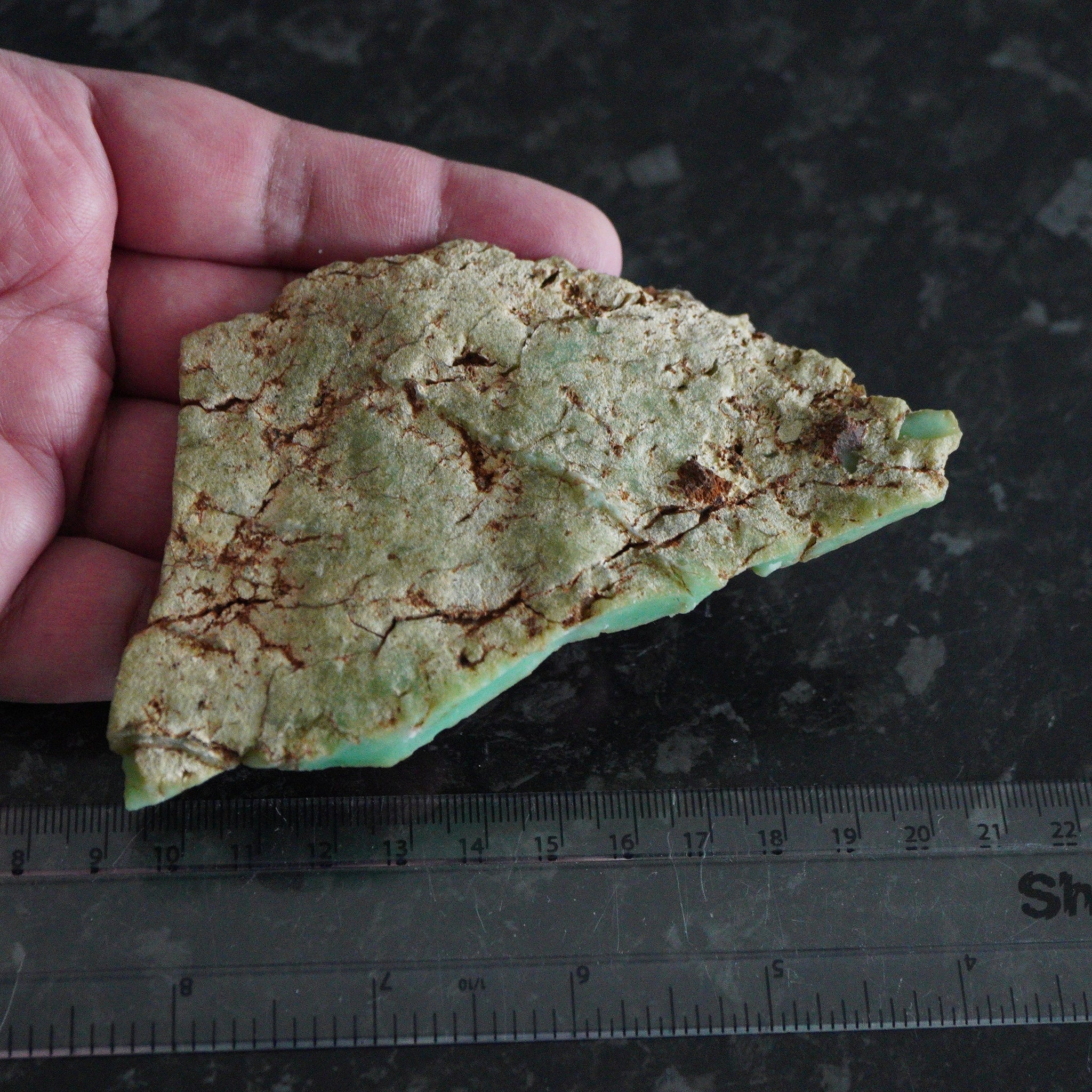 90.80Gm Flattish Chrsoprase Tanzania