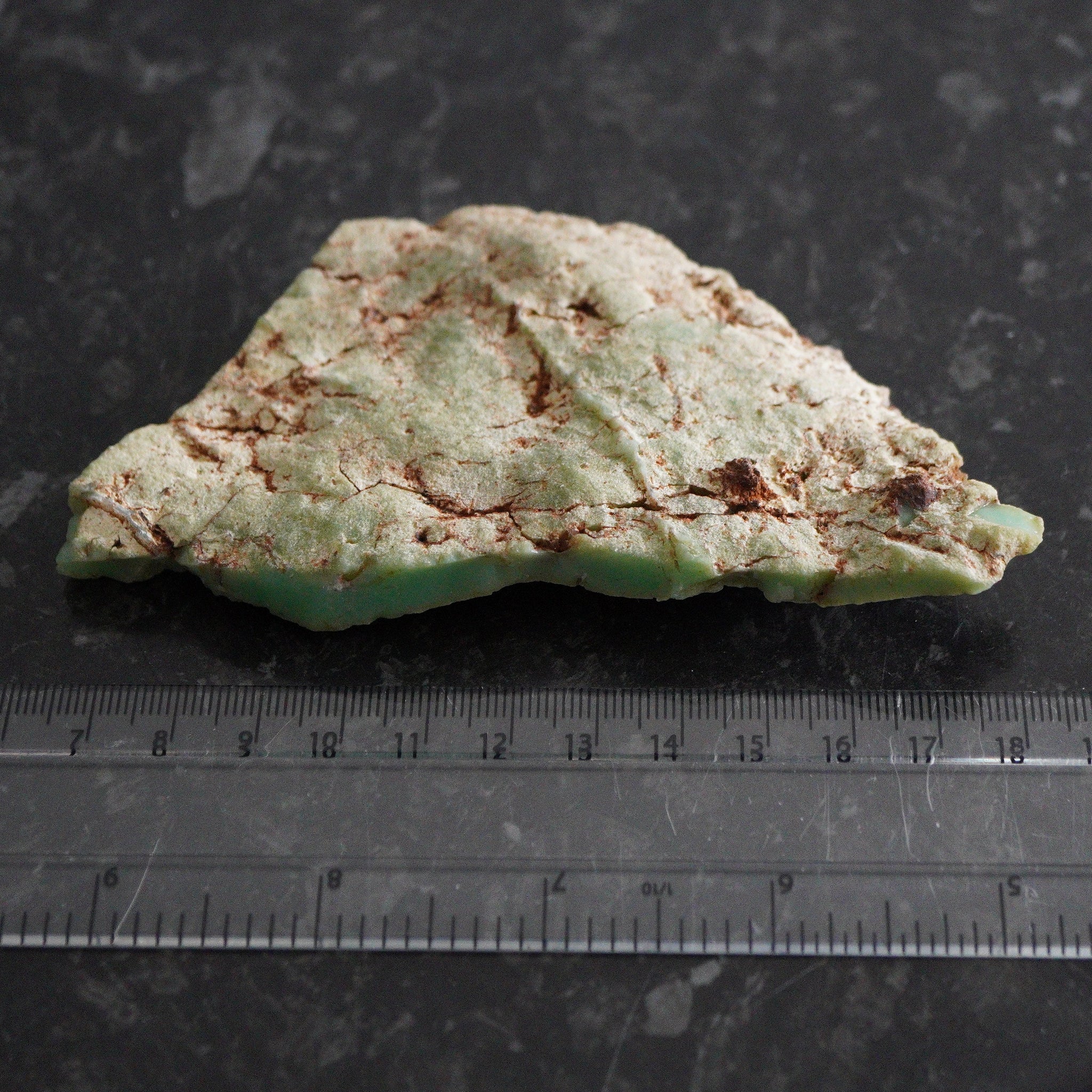 90.80Gm Flattish Chrsoprase Tanzania