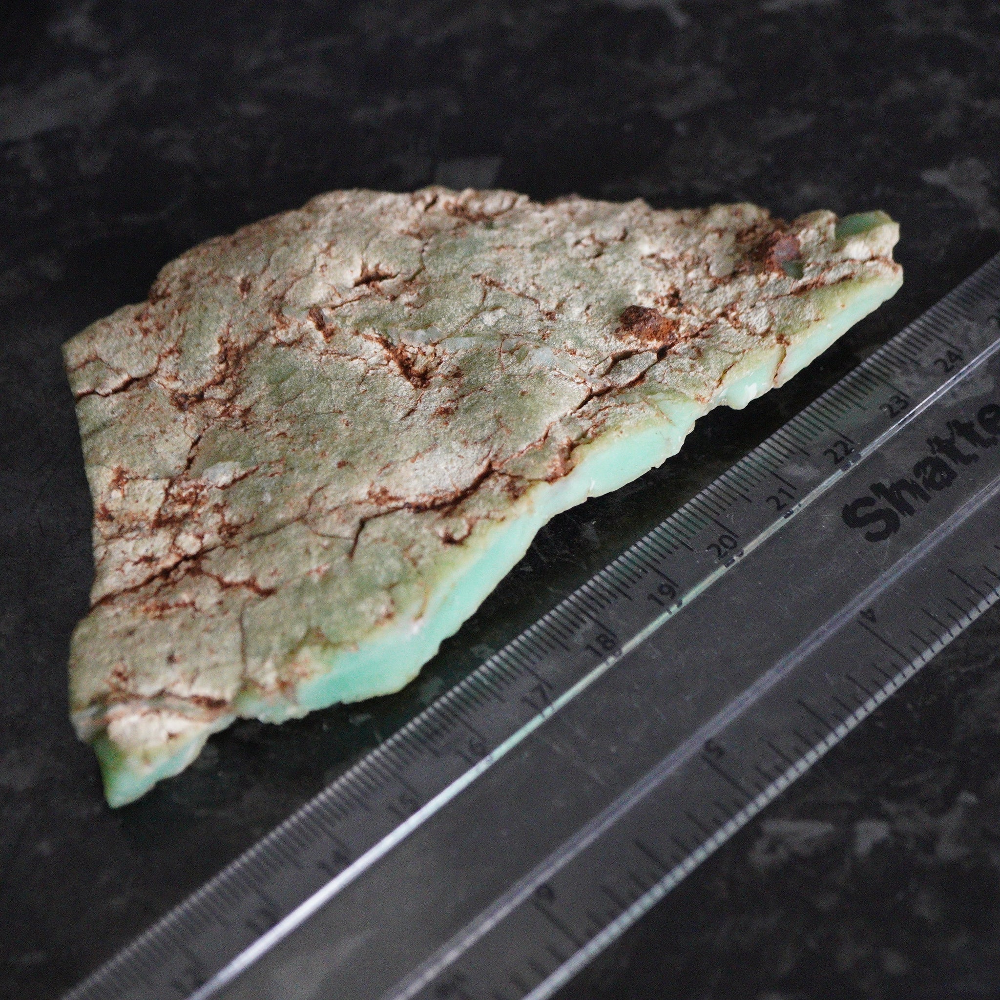 90.80Gm Flattish Chrsoprase Tanzania