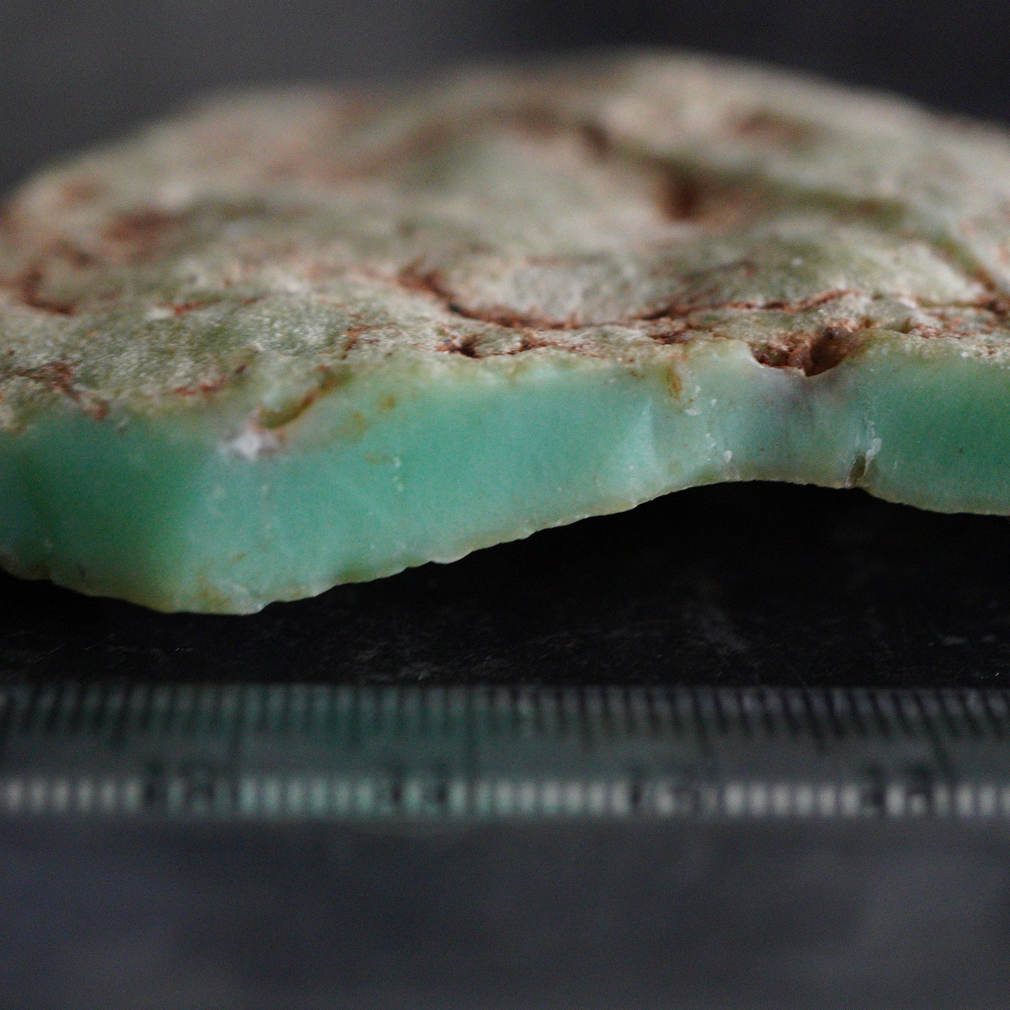 90.80Gm Flattish Chrsoprase Tanzania