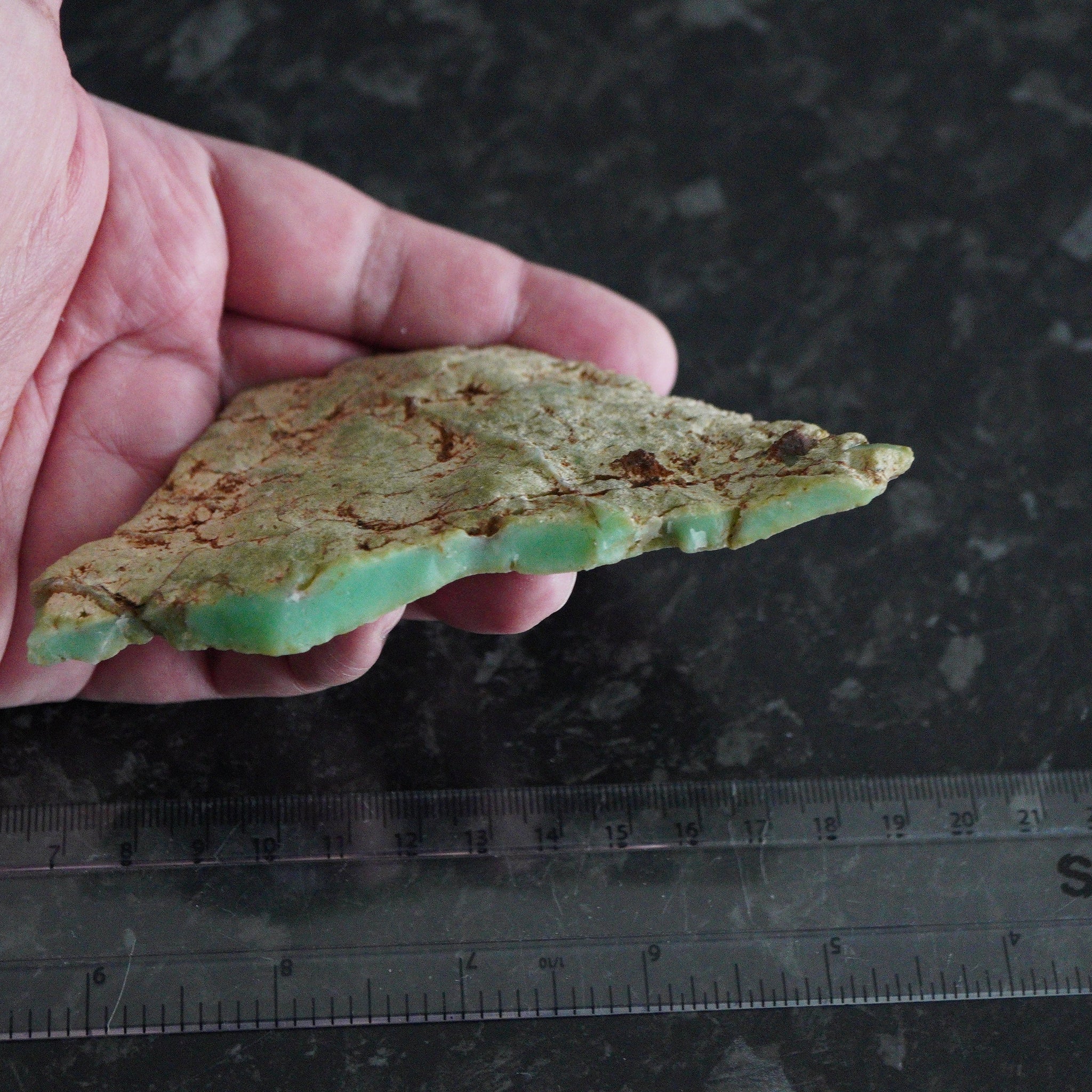 90.80Gm Flattish Chrsoprase Tanzania