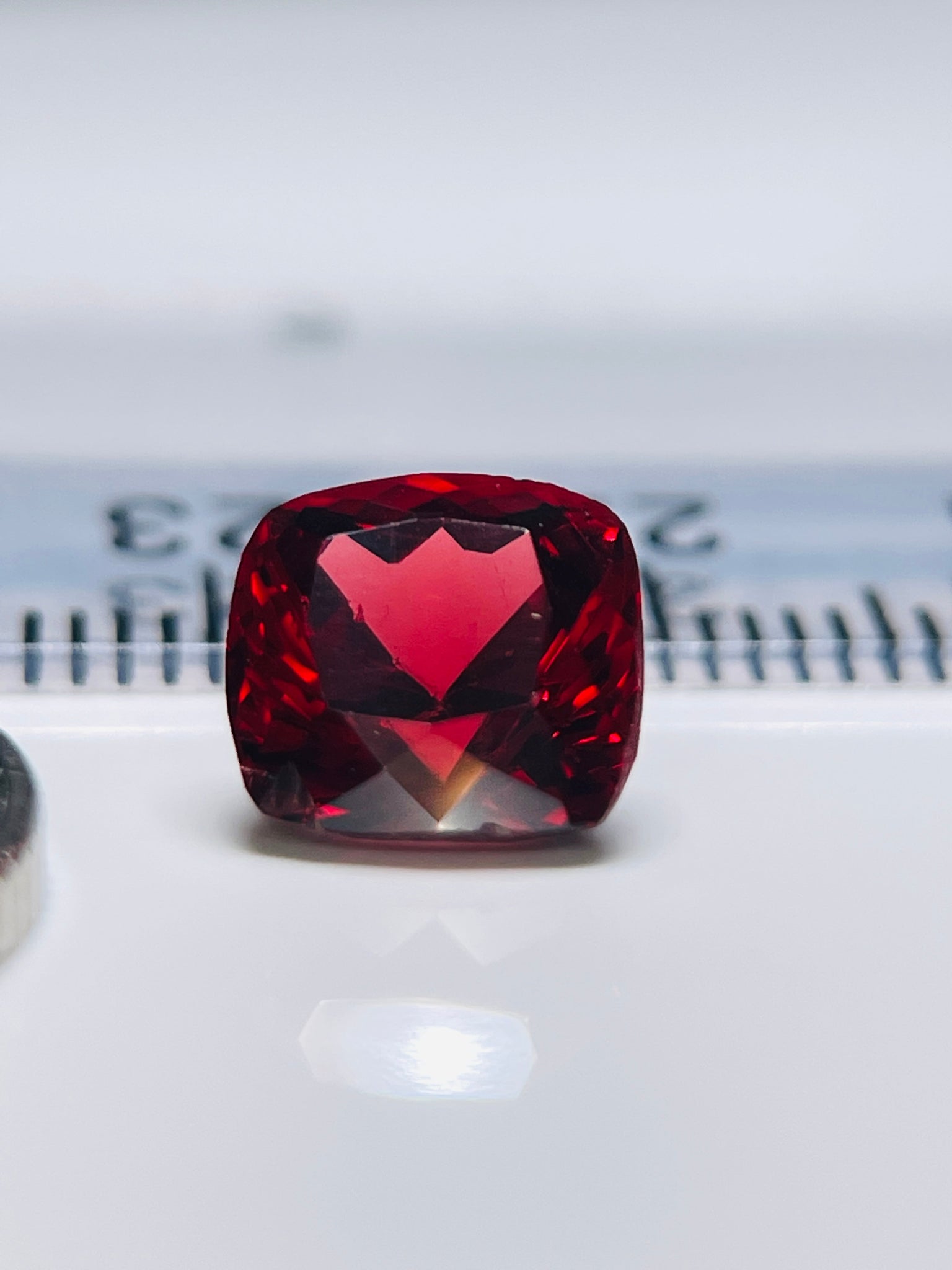 3.35Ct Malaya Garnet. Tanzania. Untreated Unheated