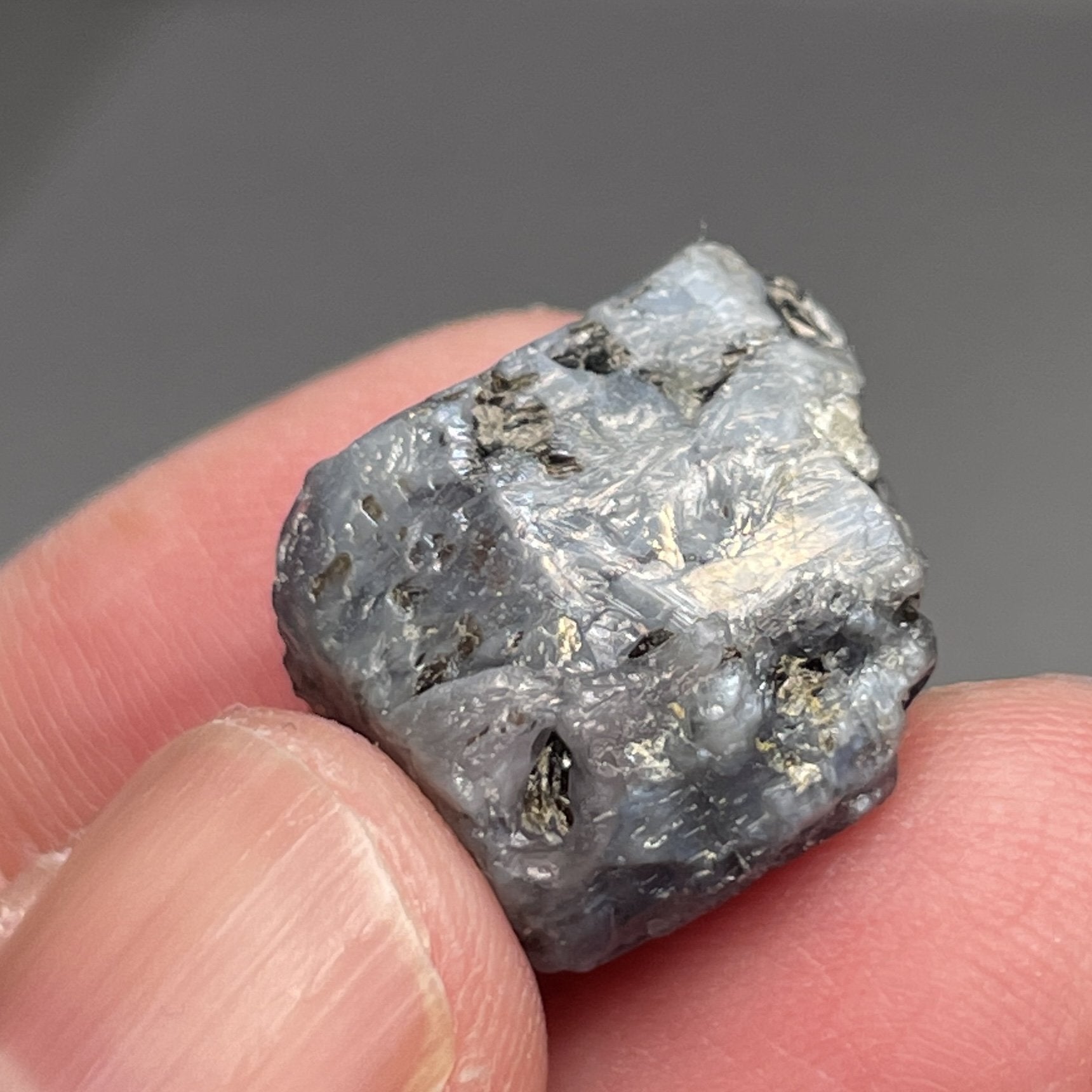 37.19Ct Alexandrite Crystal Manyara Tanzania Untreated Unheated. 17.1 X 12.2 15.2Mm
