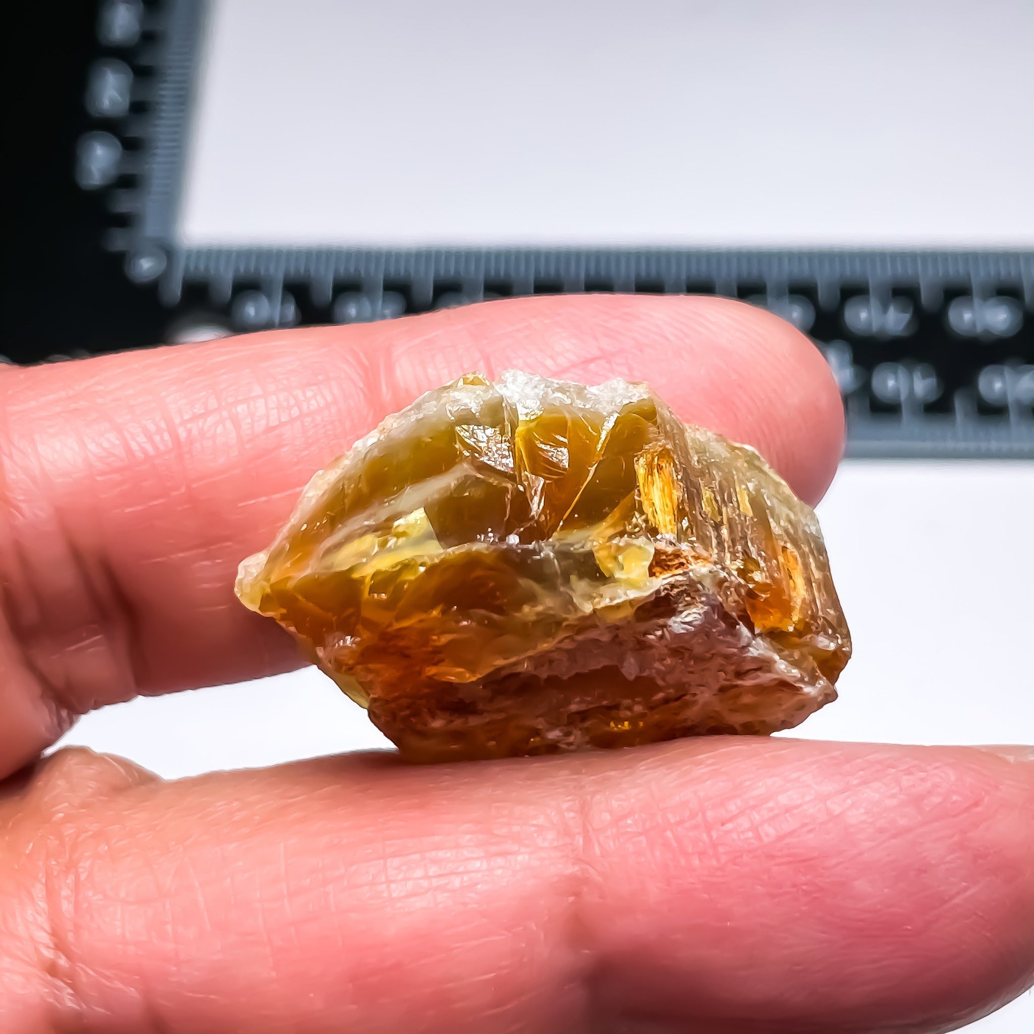 52.82Ct Opal Tanzania Untreated Unheated From A 1999 Deposit Chatoyant (Cats-Eye Effect) Has An