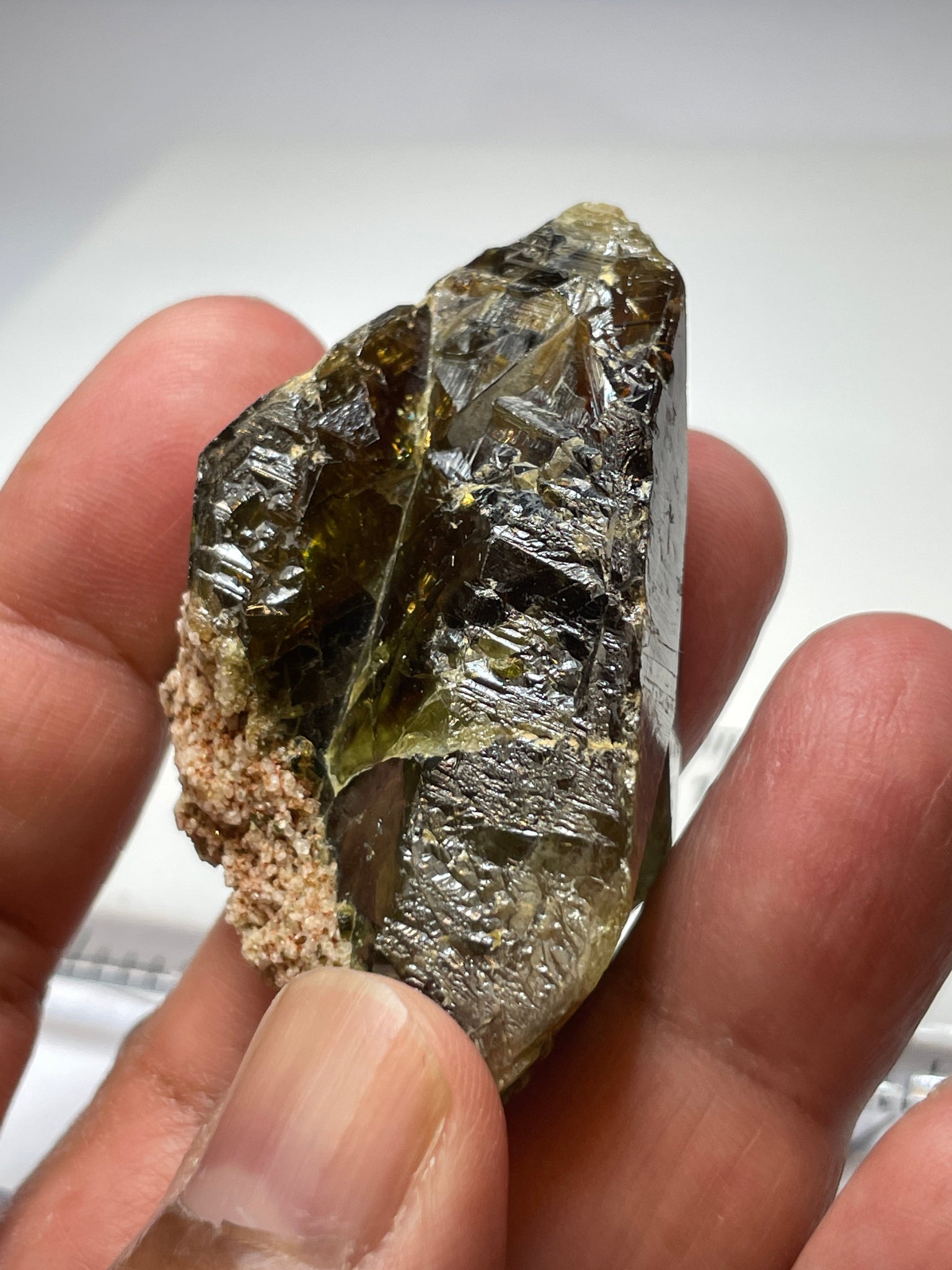 227.39Ct / 45.47Gm Tanzanian Sphene Crystal Untreated Unheated. 55.6 X 41.1 17.7Mm Very High End