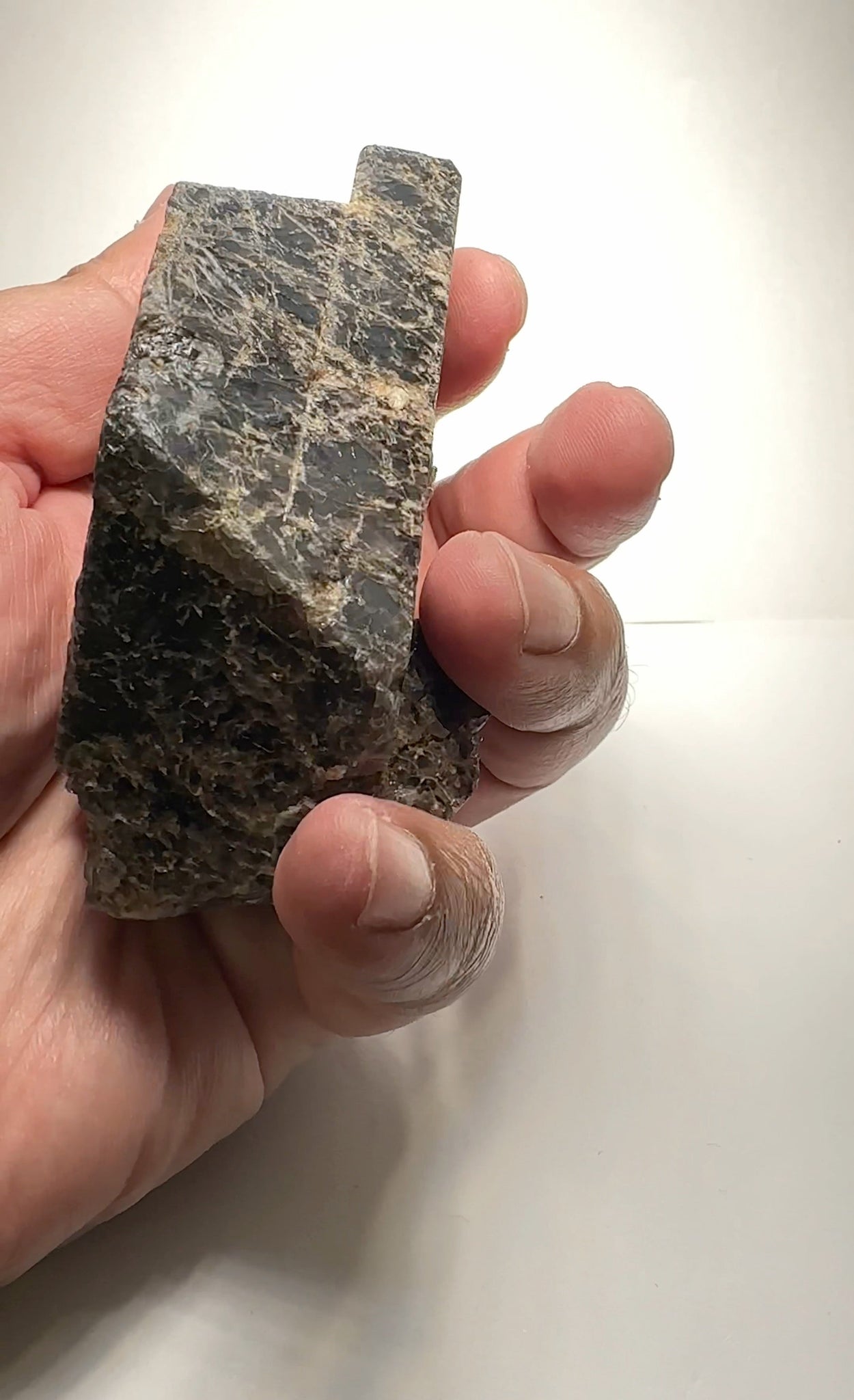 389Gm Massive Black Spinel Crystal From Mahenge In Tanzania. 389.00Gm / 1945Ct Untreated Unheated.