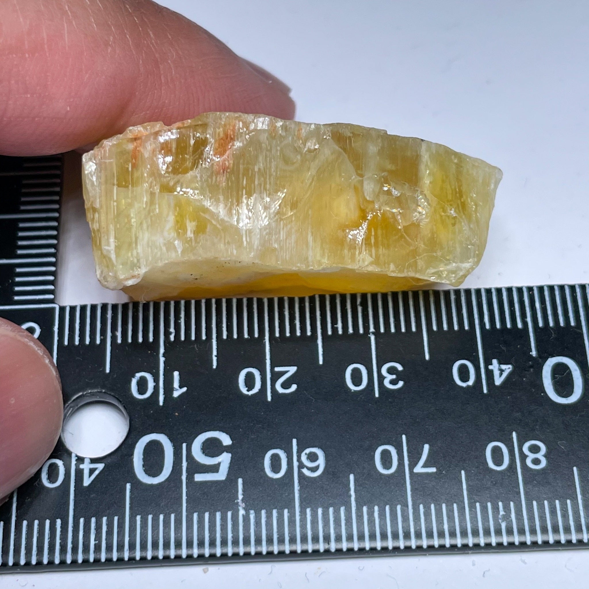 77.41Ct Opal Tanzania Untreated Unheated From A 1999 Deposit Chatoyant (Cats-Eye Effect)