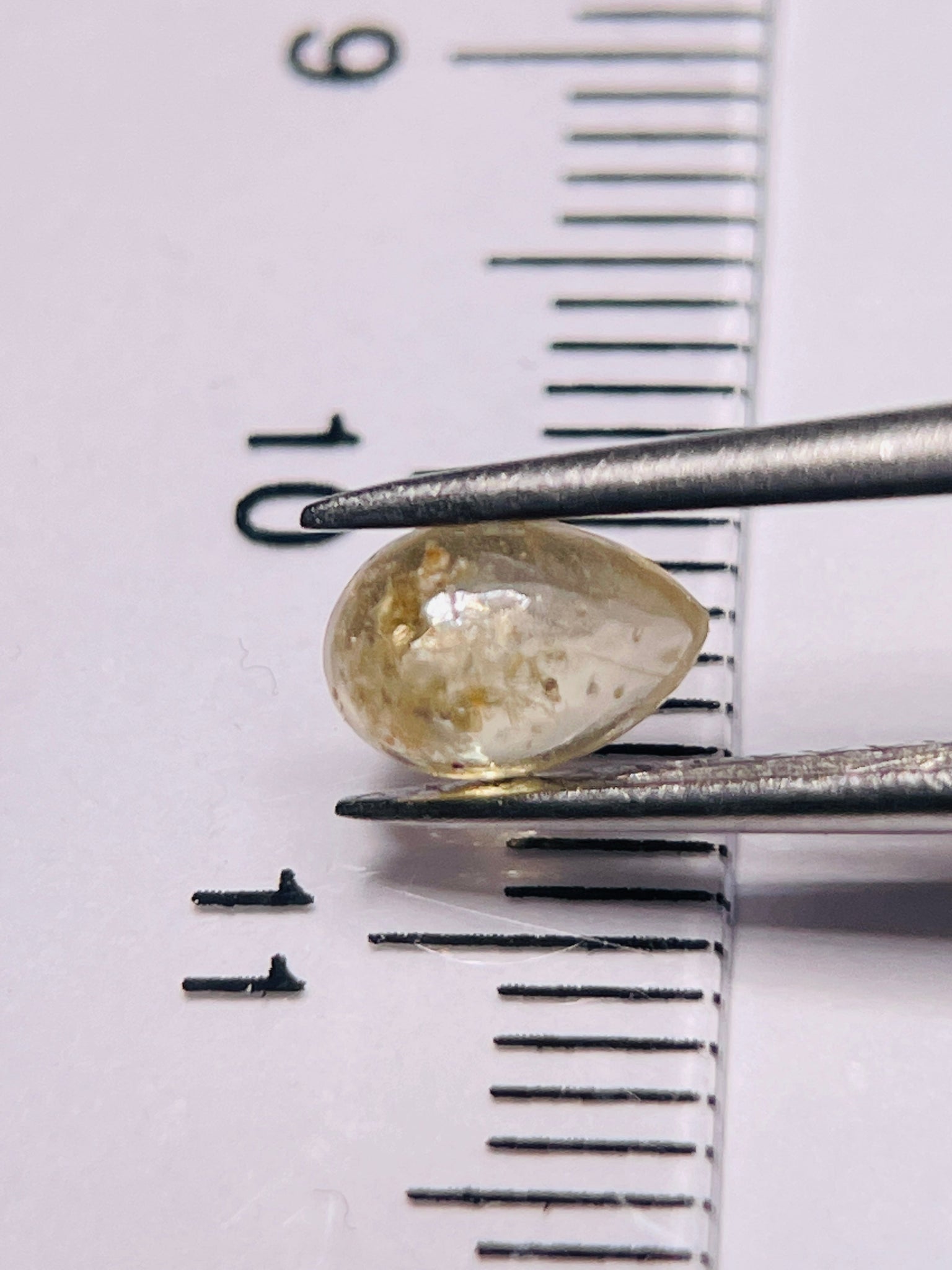 0.82Ct Sapphire Cabochon Umba Valley Tanzania. Untreated Unheated