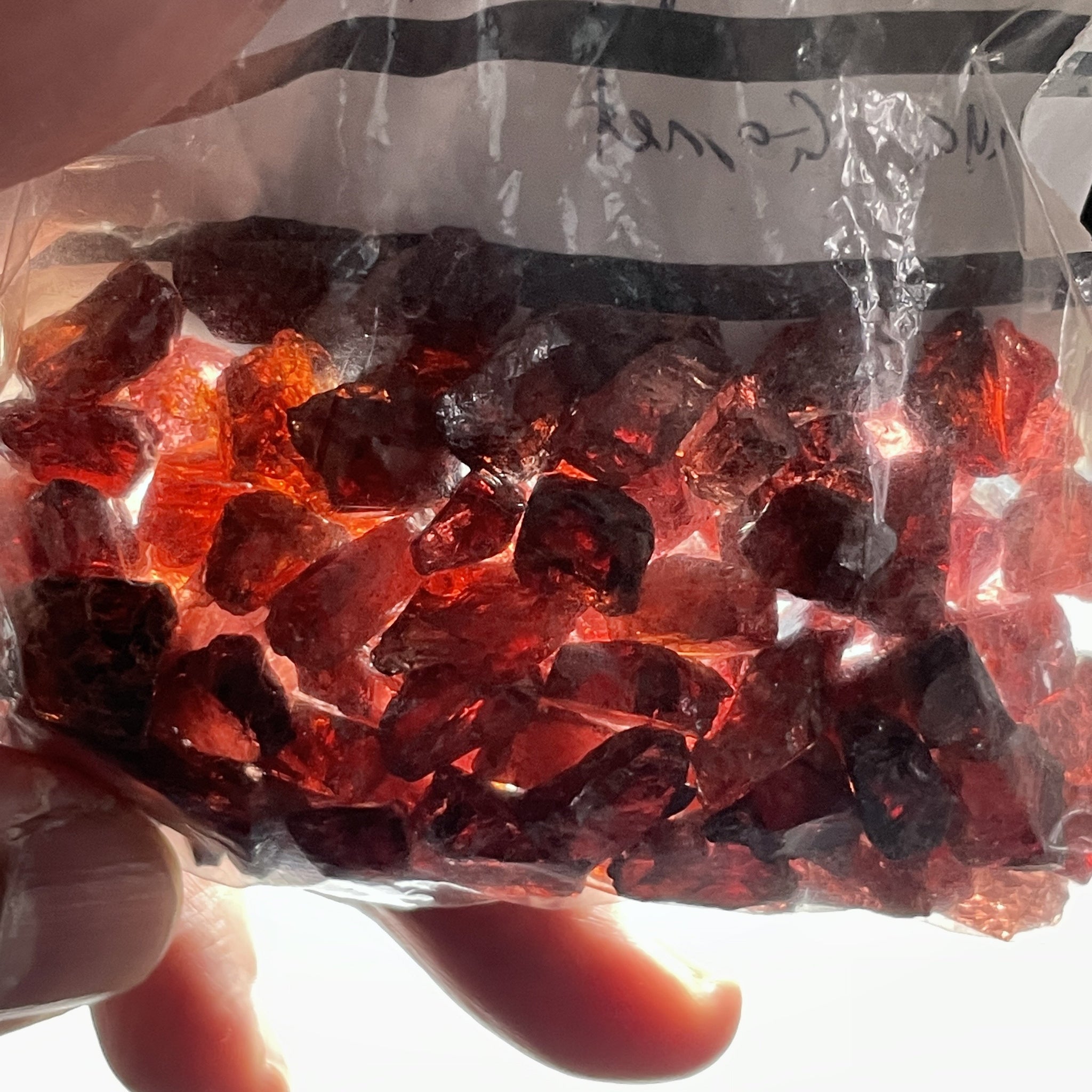 96.60Gm/483Ct Umba Garnet Lot Tanzania 0.50Gm - 1.80Gm Slightly Included To