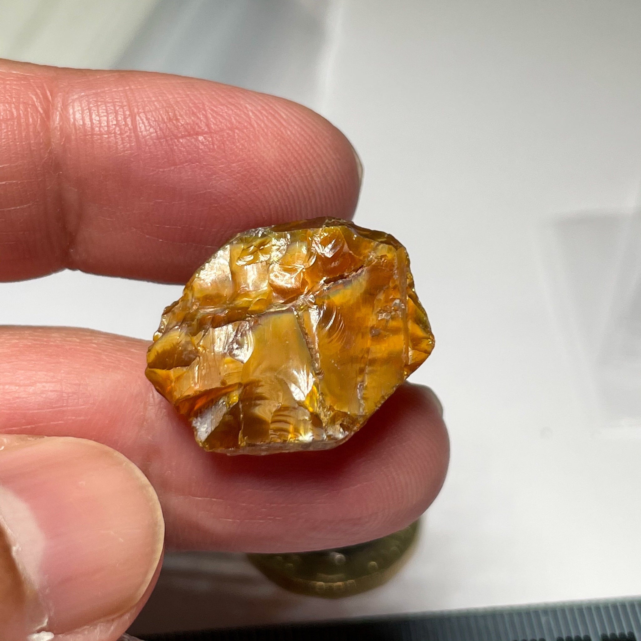 19.34Ct Opal Tanzania Untreated Unheated From A 1999 Deposit Chatoyant (Cats-Eye Effect) Has An