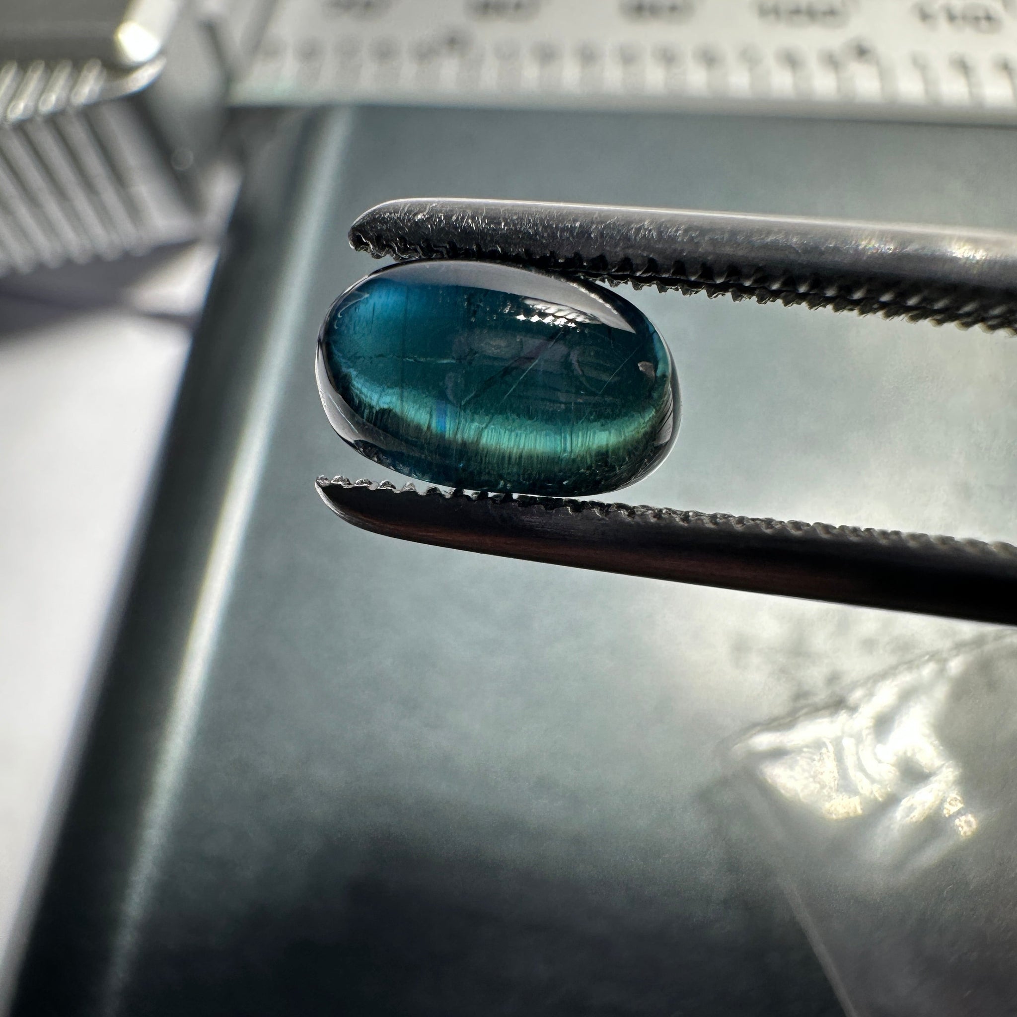 1.80Ct Sapphire Cabochon Kenya. Untreated Unheated. Can Be Used As Is Or Facet It Into A Cut Stone.