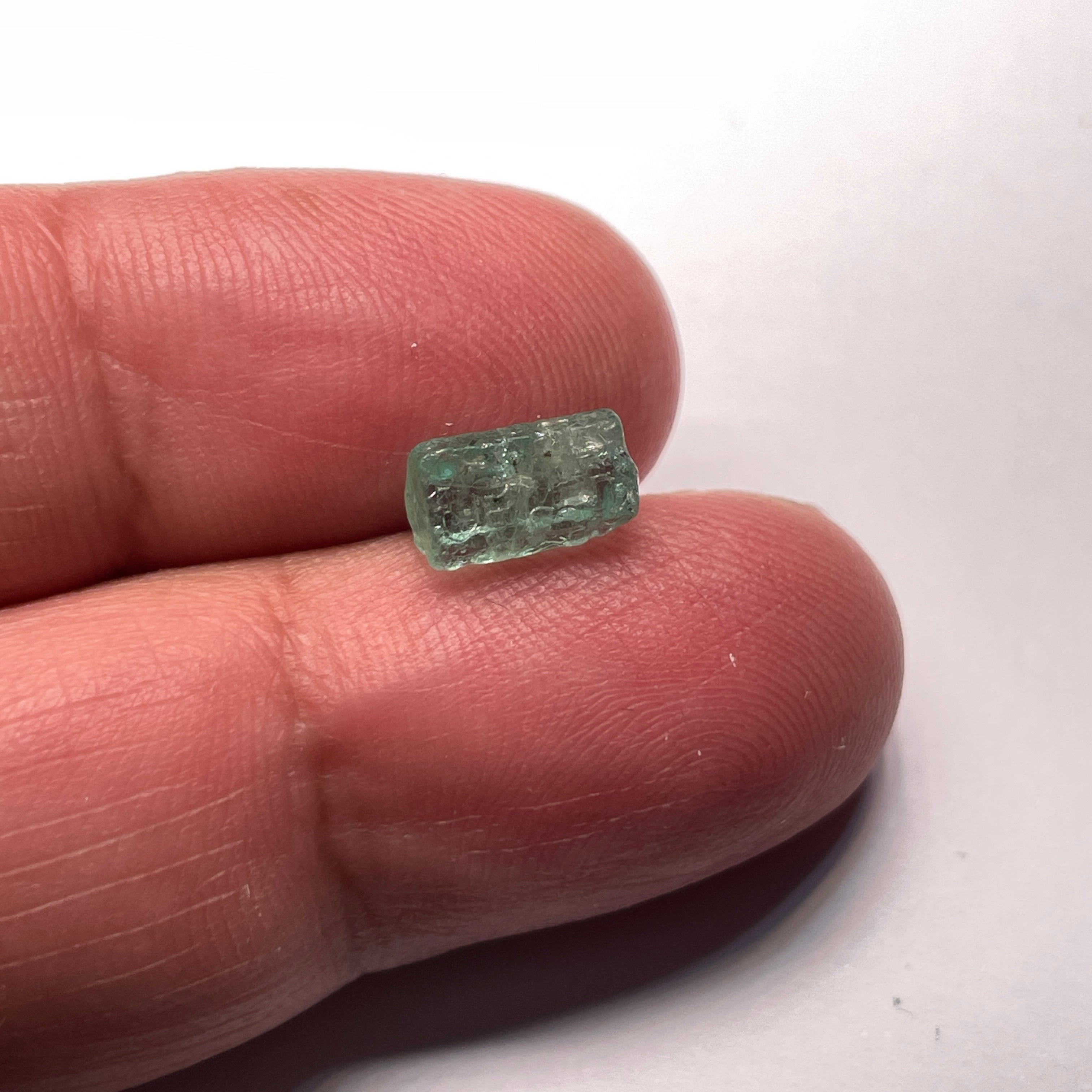 1.87Ct Emerald Crystal Tanzania Untreated Unheated No Oil