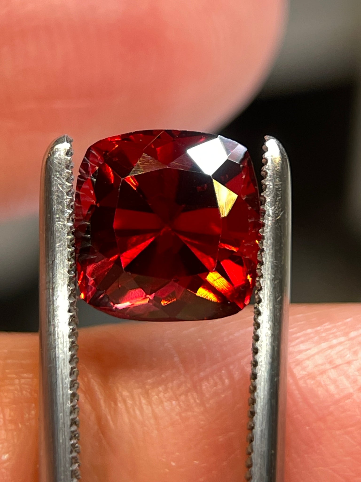 3.35Ct Malaya Garnet. Tanzania. Untreated Unheated