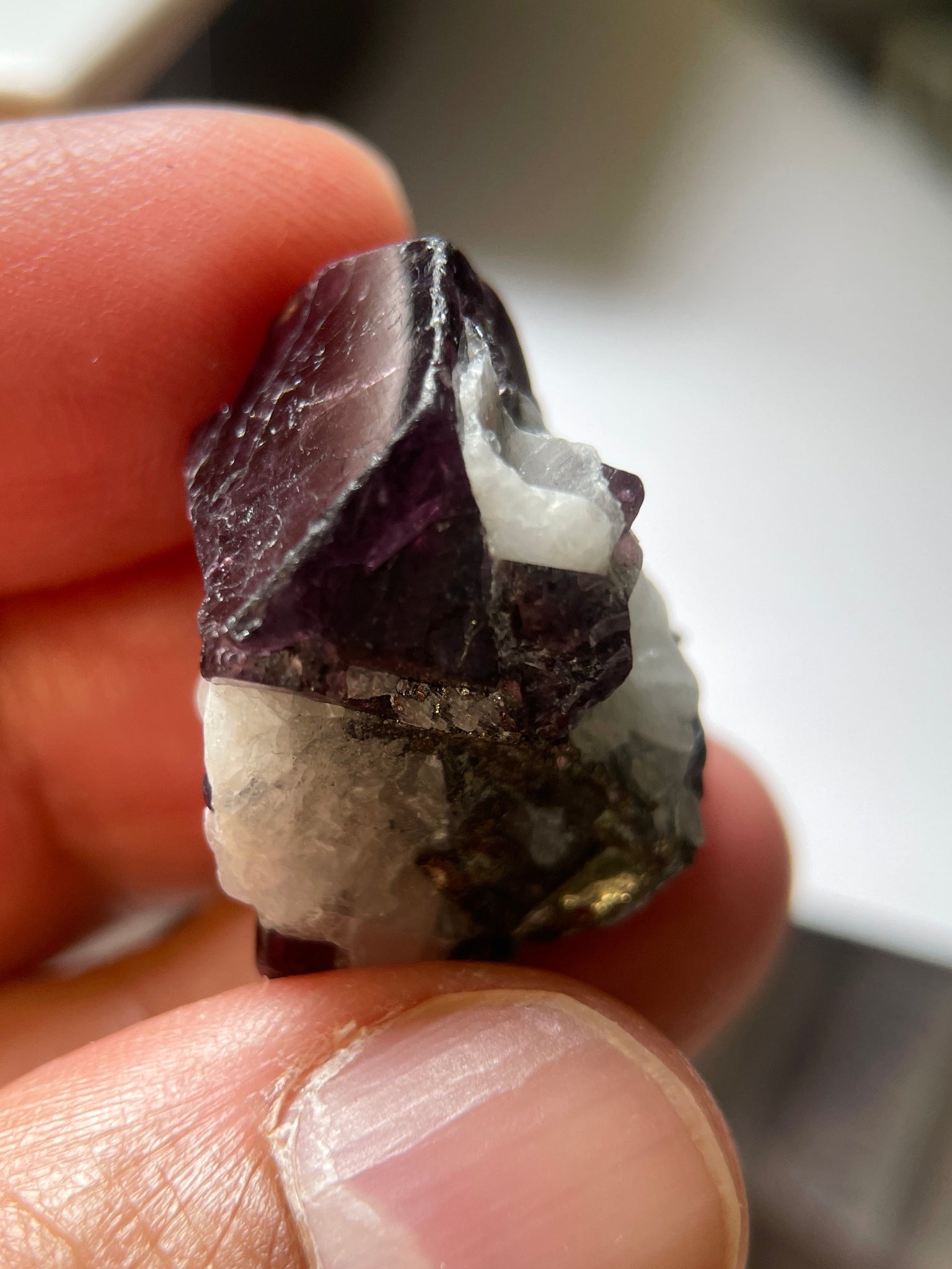 58.18Ct / 11.63Gm Spinel Crystal On Matrix Mahenge Tanzania Untreated Unheated. 2.7 X 2.1 1.7Cm