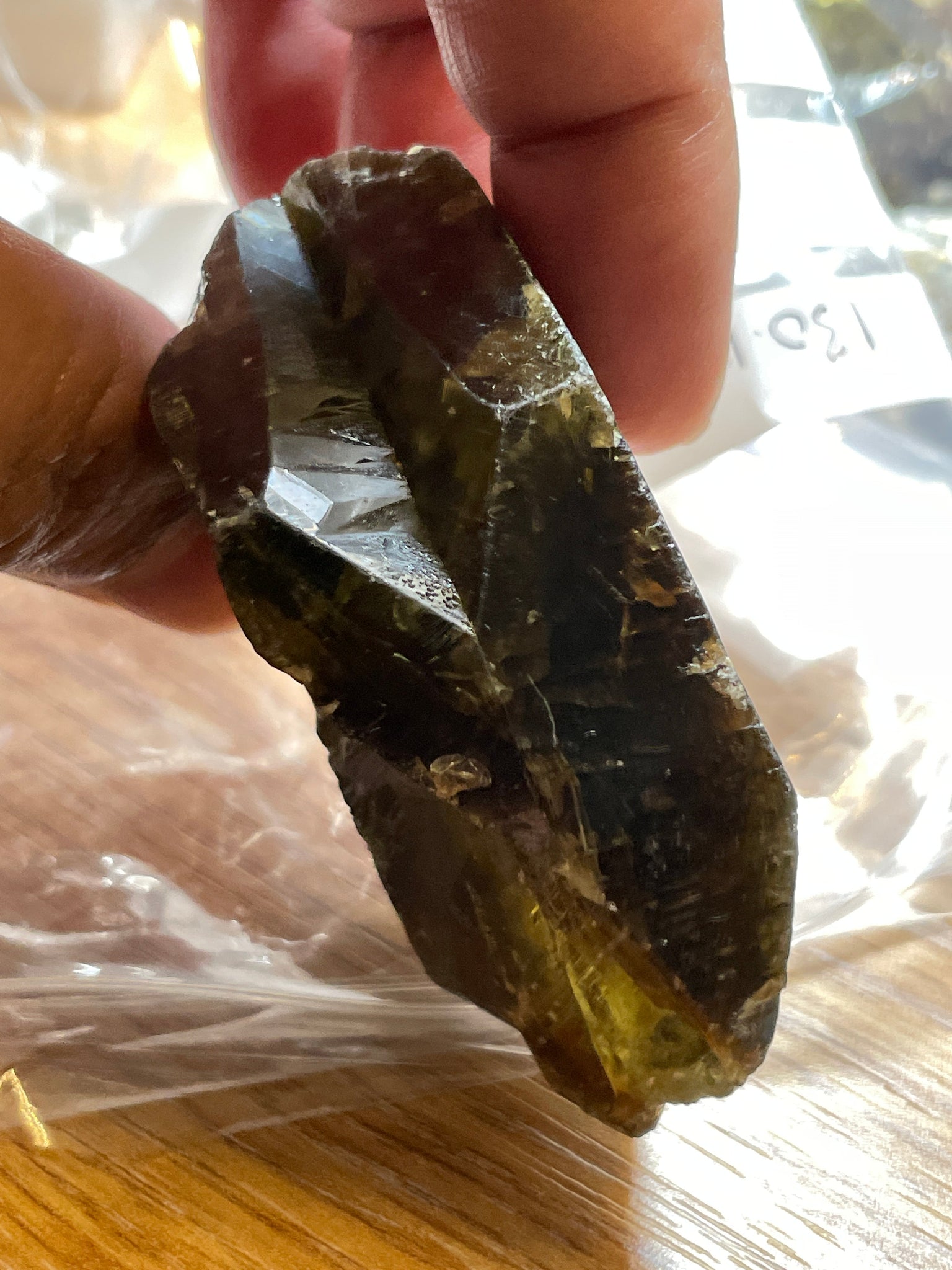130.10Gm / 650.50Ct Sphene Crystal From Tanzania. Superb Rare Piece. 71.60 X 50.00 33.20Mm